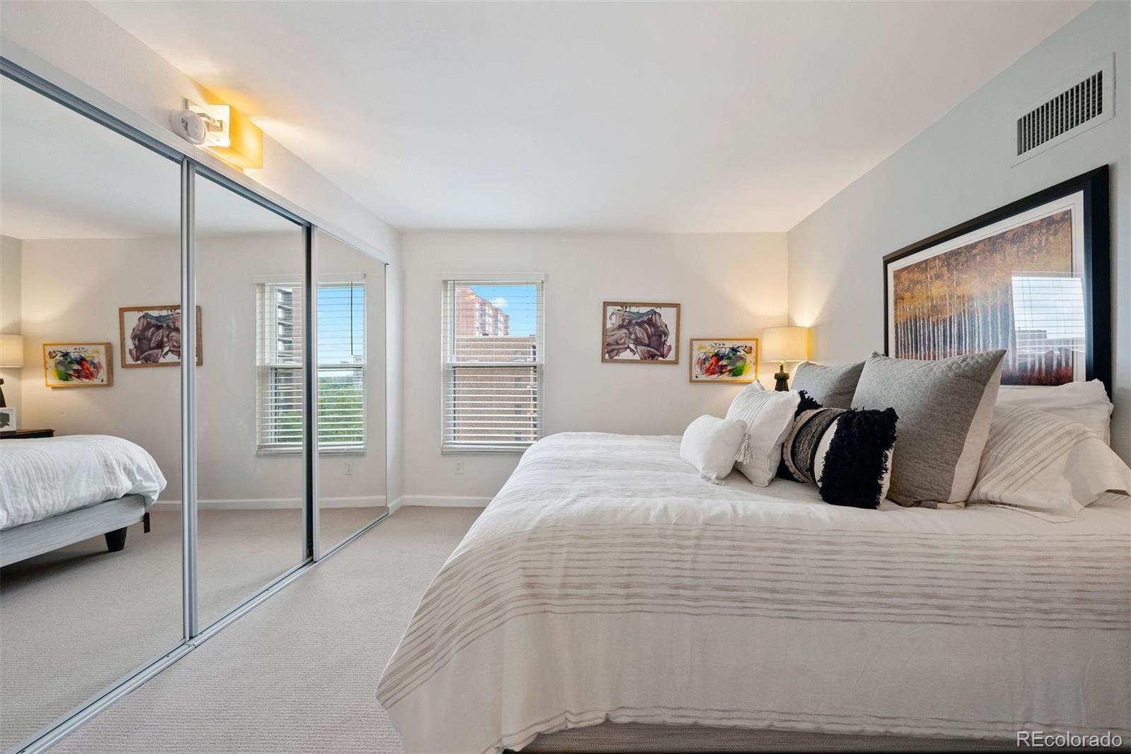 MLS Image #15 for 2  adams street 806,denver, Colorado