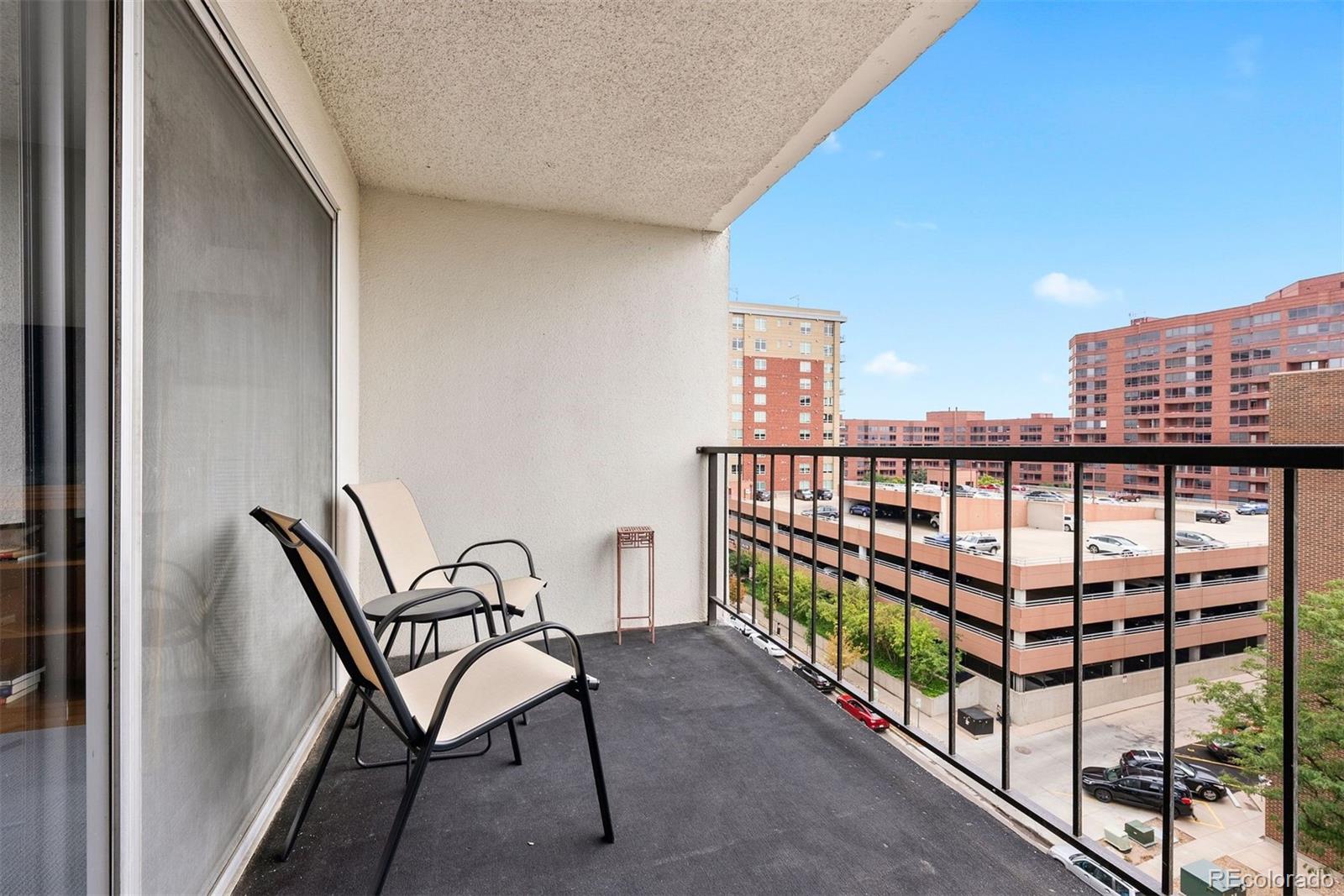 MLS Image #23 for 2  adams street 806,denver, Colorado