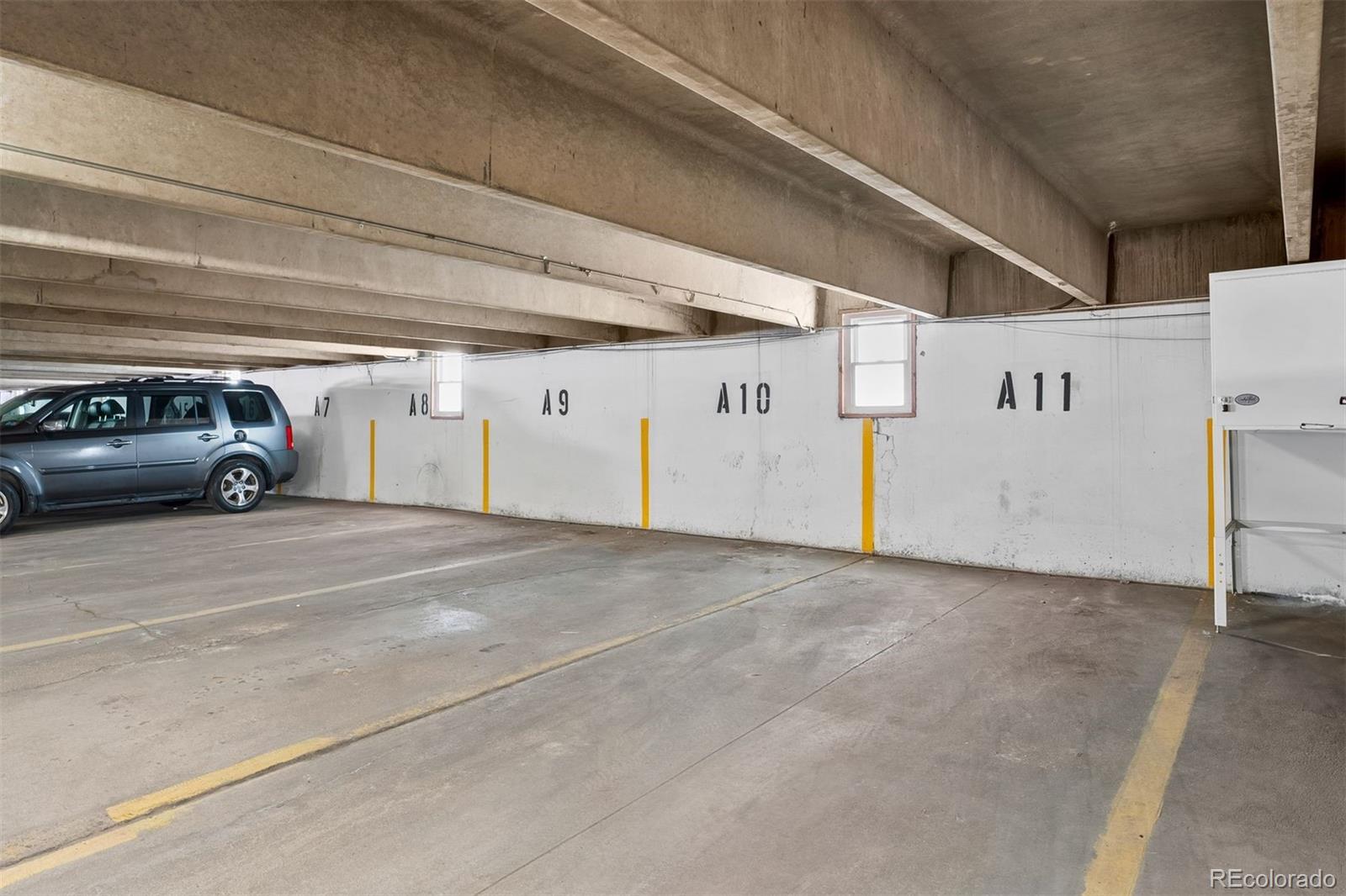 MLS Image #30 for 2  adams street 806,denver, Colorado