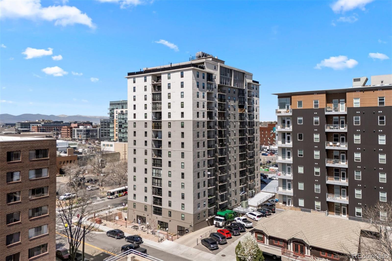 MLS Image #32 for 2  adams street 806,denver, Colorado