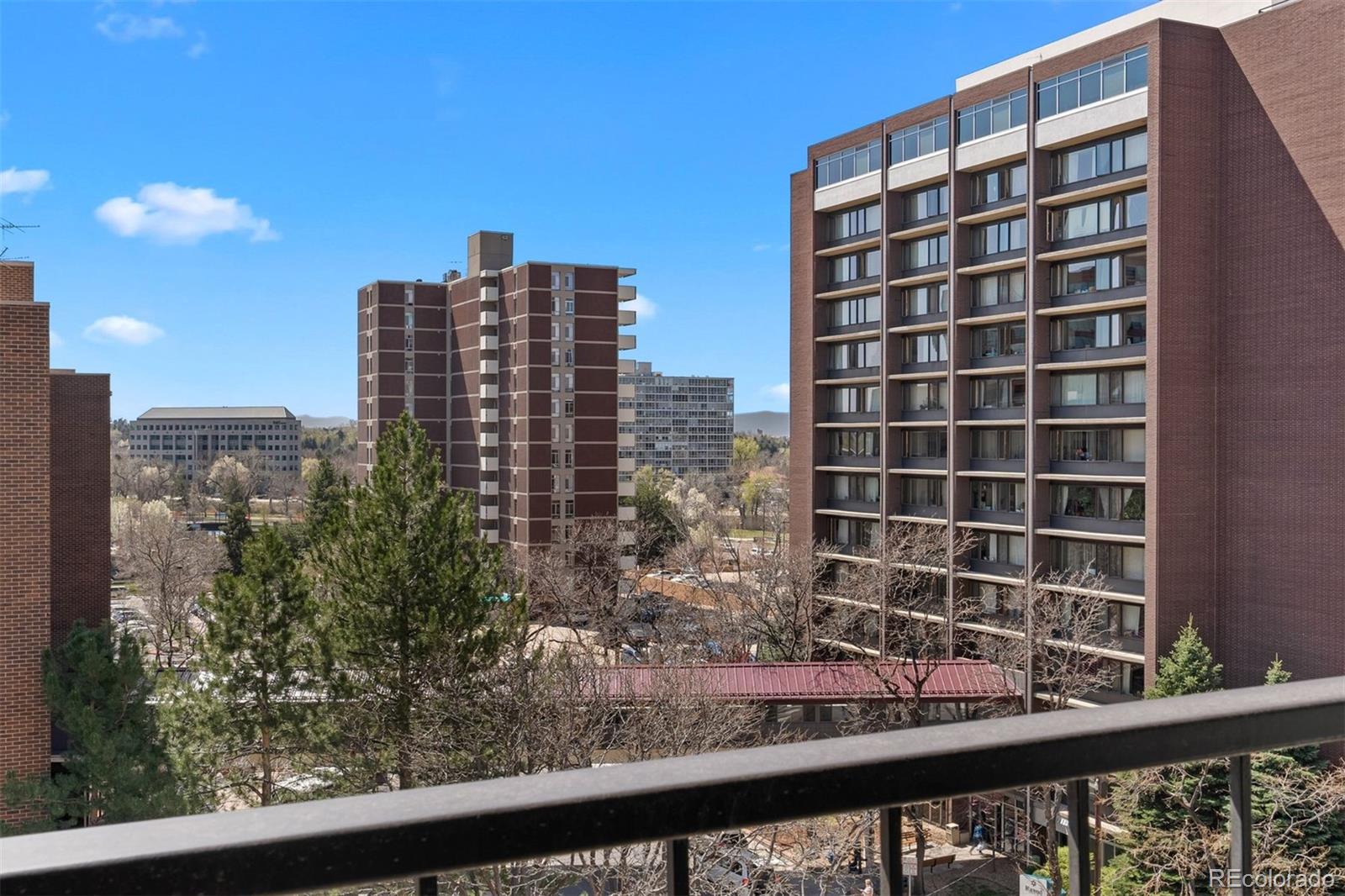 MLS Image #33 for 2  adams street 806,denver, Colorado