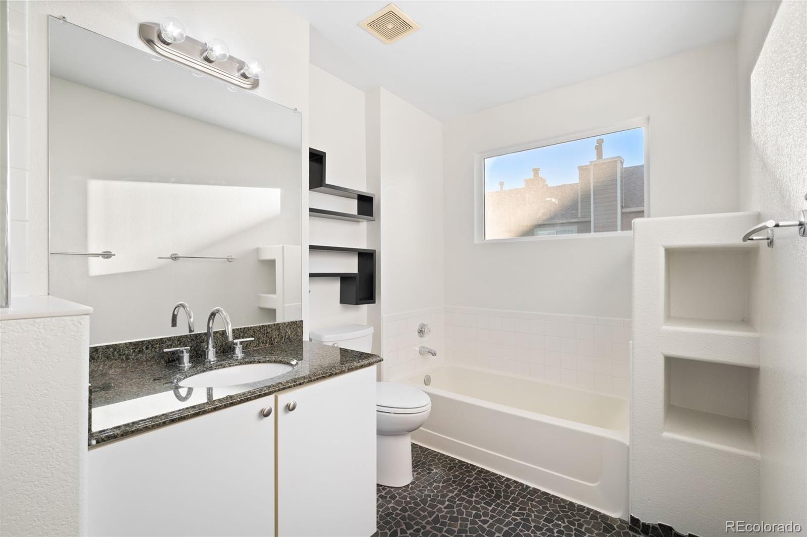 MLS Image #26 for 1885 s quebec way g103,denver, Colorado