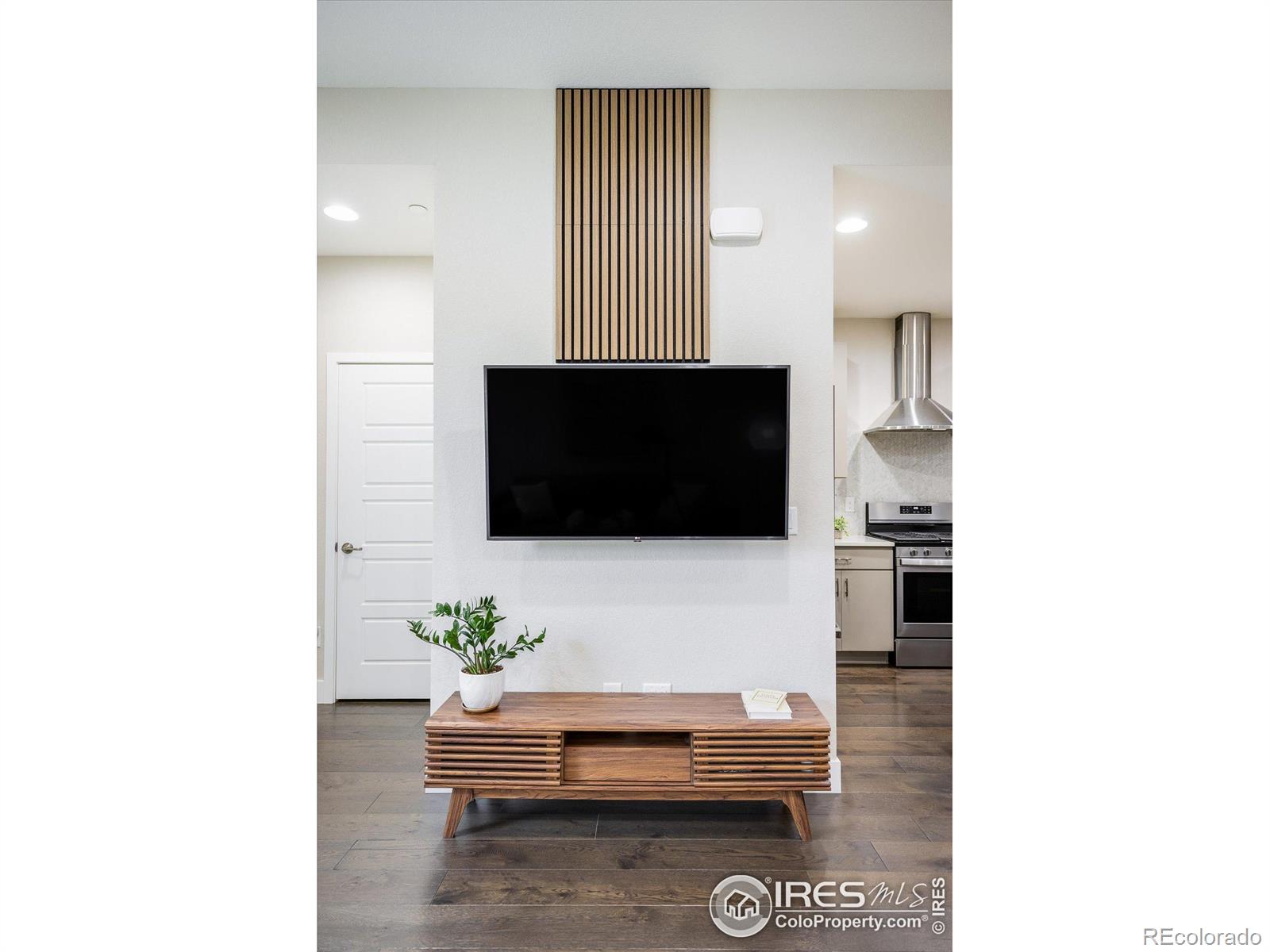 MLS Image #5 for 627  discovery parkway,superior, Colorado
