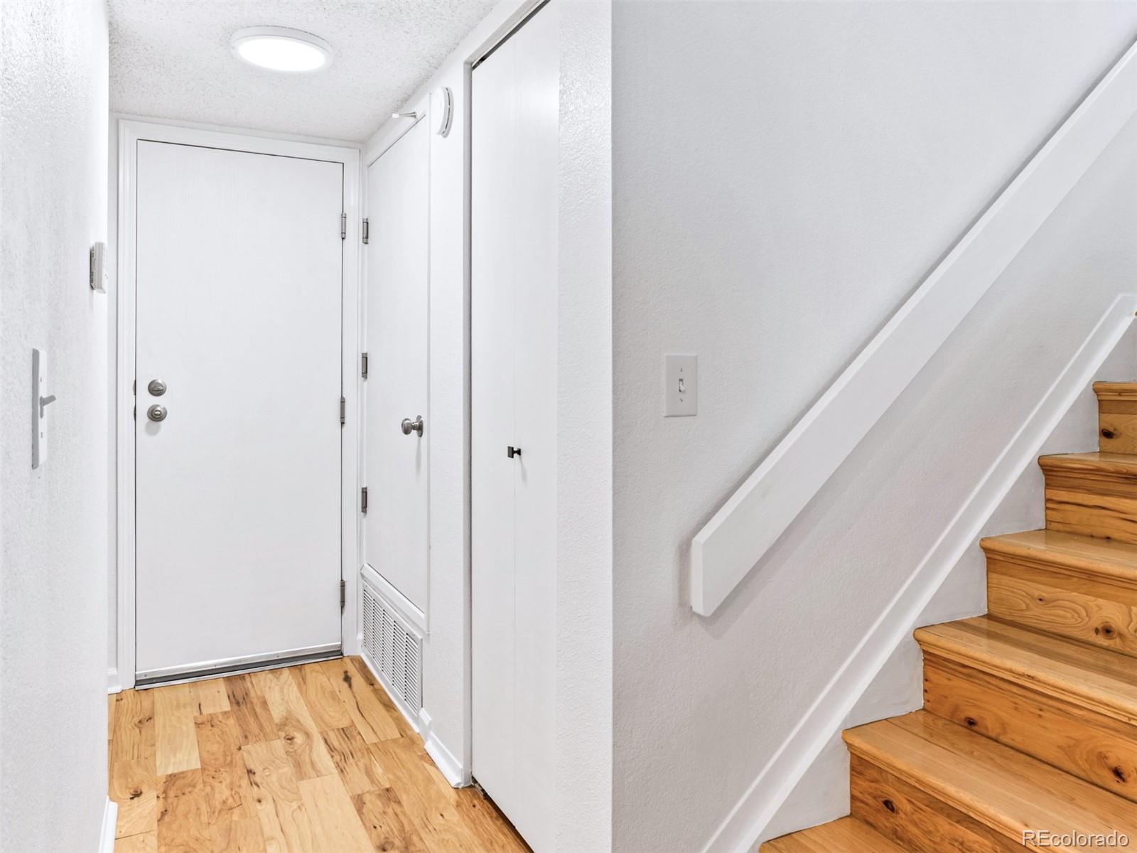 MLS Image #5 for 4301 s pierce street 2d,denver, Colorado