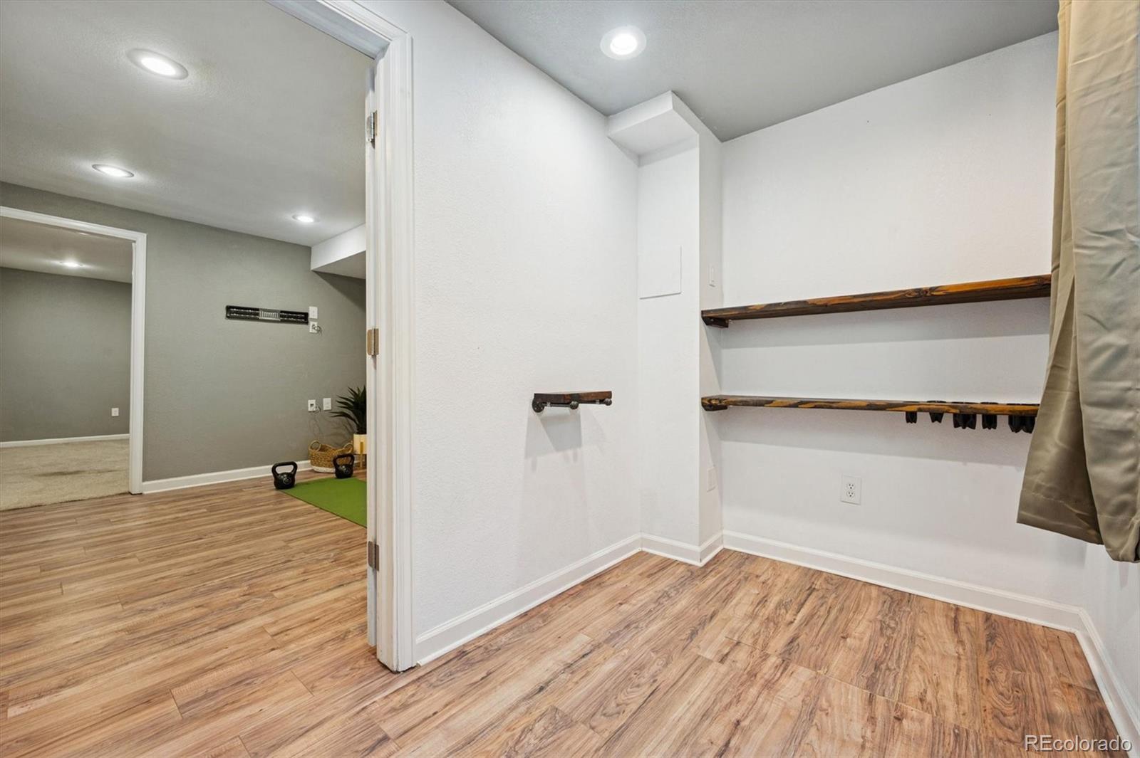 MLS Image #28 for 9856  garwood street,littleton, Colorado