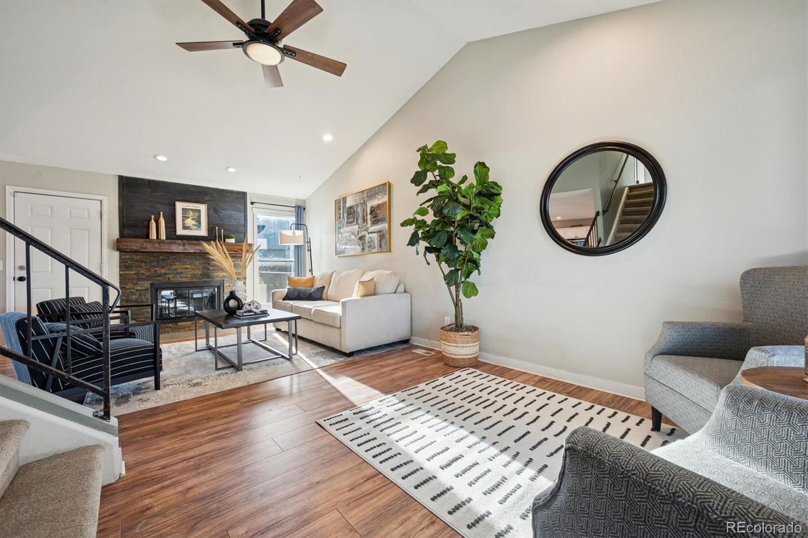 MLS Image #3 for 9856  garwood street,littleton, Colorado