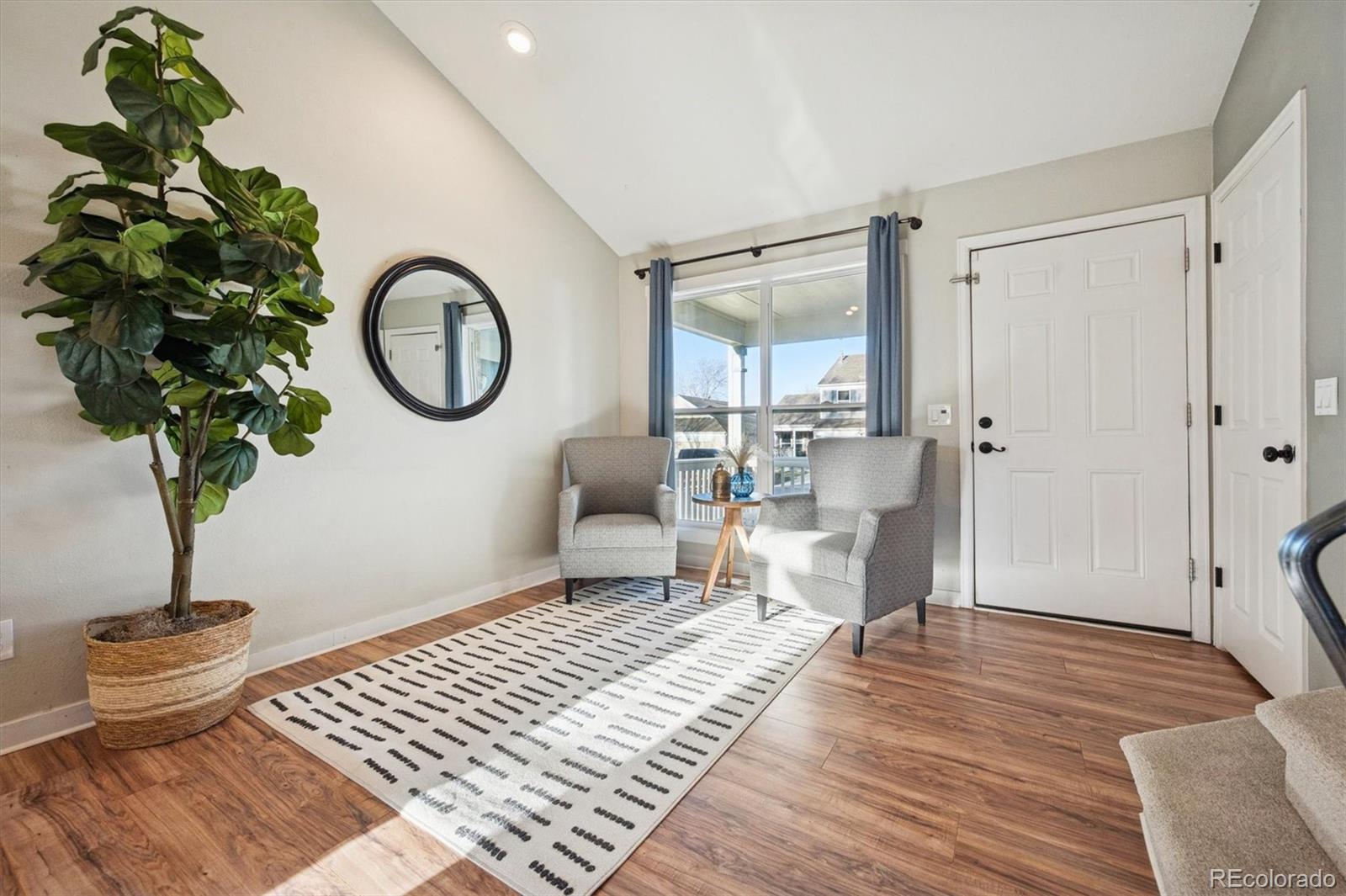 MLS Image #4 for 9856  garwood street,littleton, Colorado
