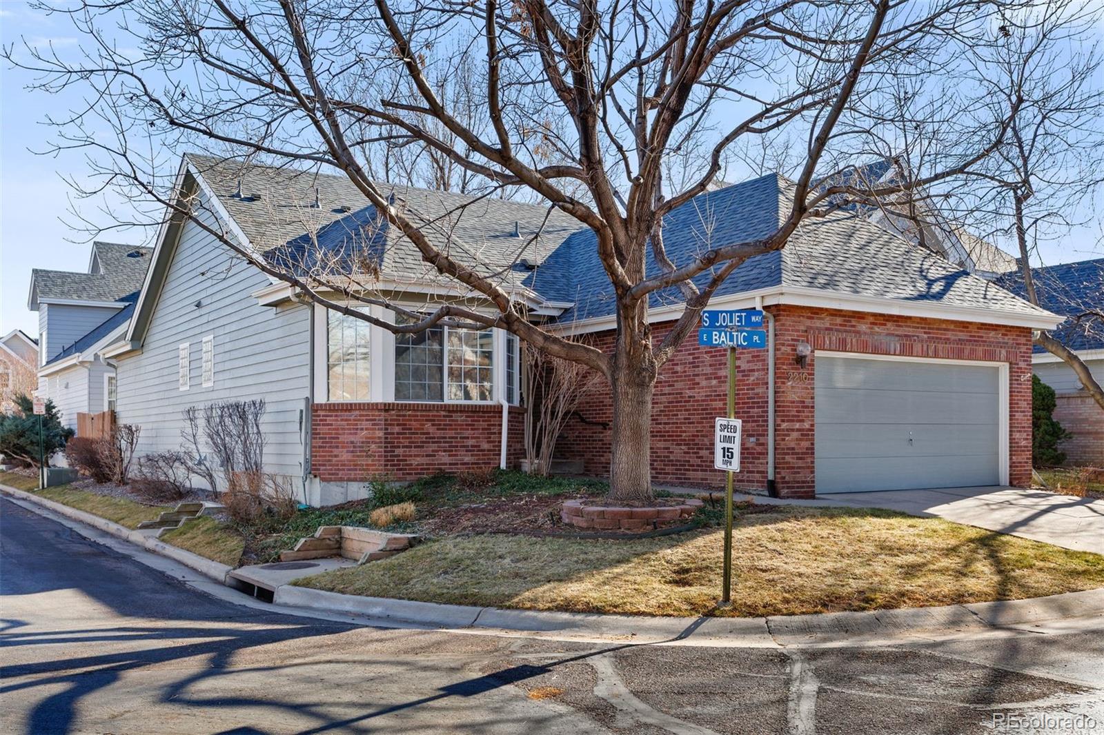 MLS Image #11 for 2210 s joliet way,aurora, Colorado