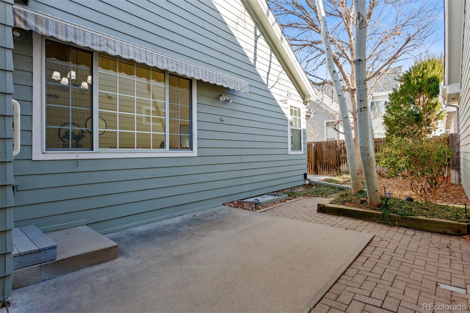 MLS Image #13 for 2210 s joliet way,aurora, Colorado