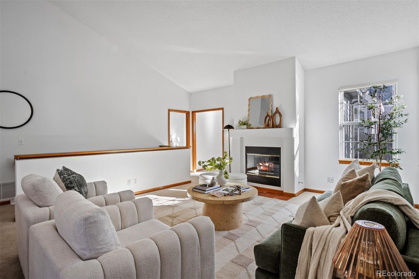 MLS Image #14 for 2210 s joliet way,aurora, Colorado