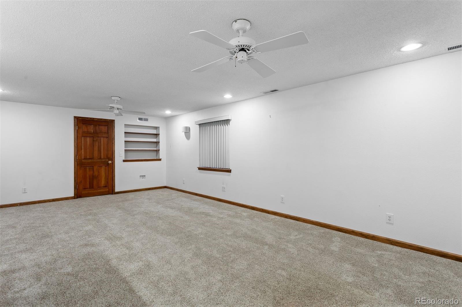 MLS Image #27 for 2210 s joliet way,aurora, Colorado