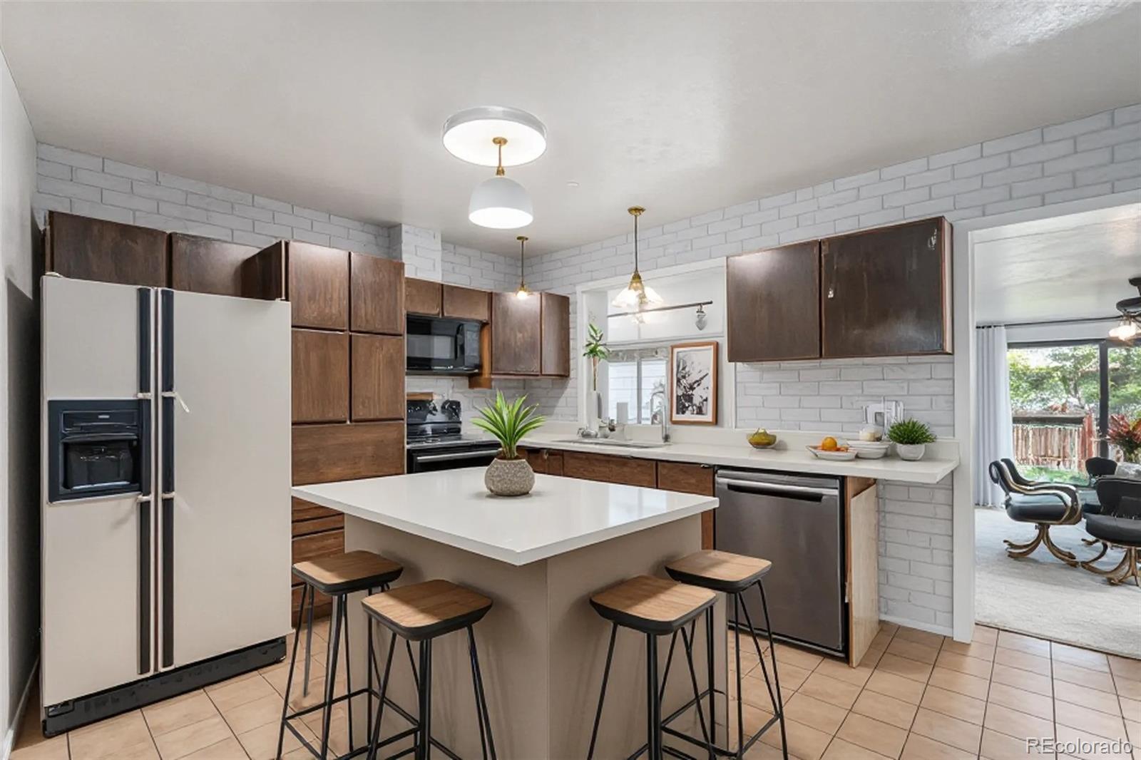 MLS Image #6 for 7644  wyandot street,denver, Colorado