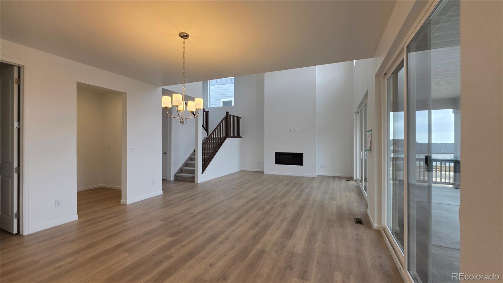 MLS Image #5 for 16998 w 92nd drive,arvada, Colorado