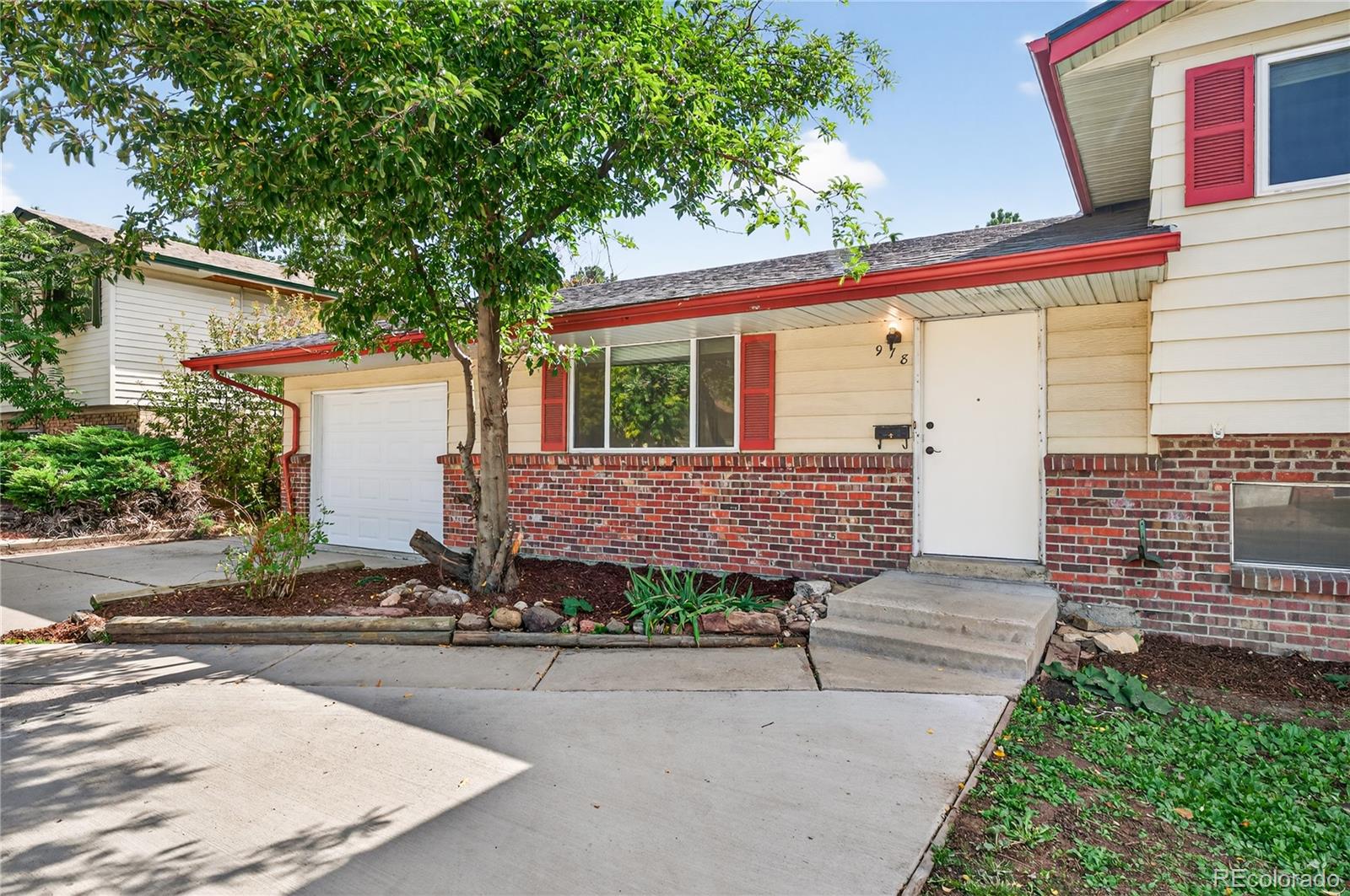 MLS Image #1 for 978 s potomac way,aurora, Colorado