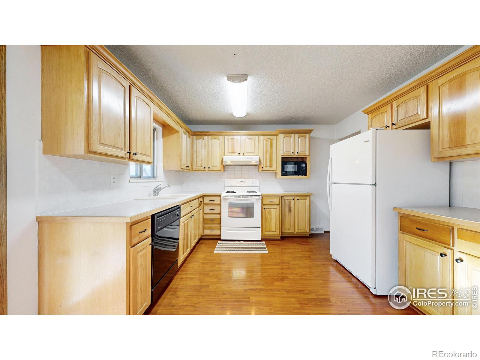 MLS Image #7 for 3122 w 5th street,greeley, Colorado