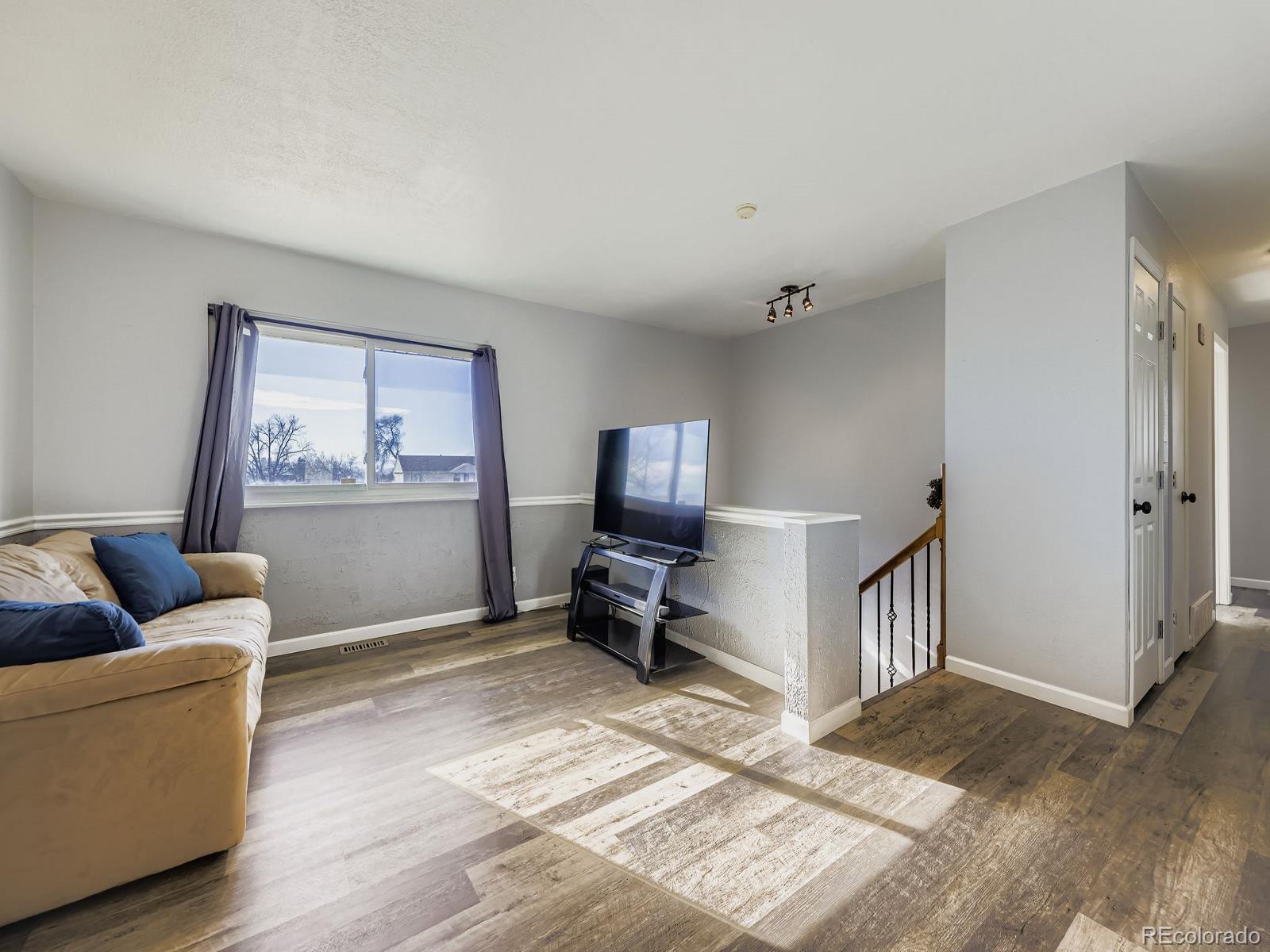 MLS Image #3 for 261 w 79th court,denver, Colorado