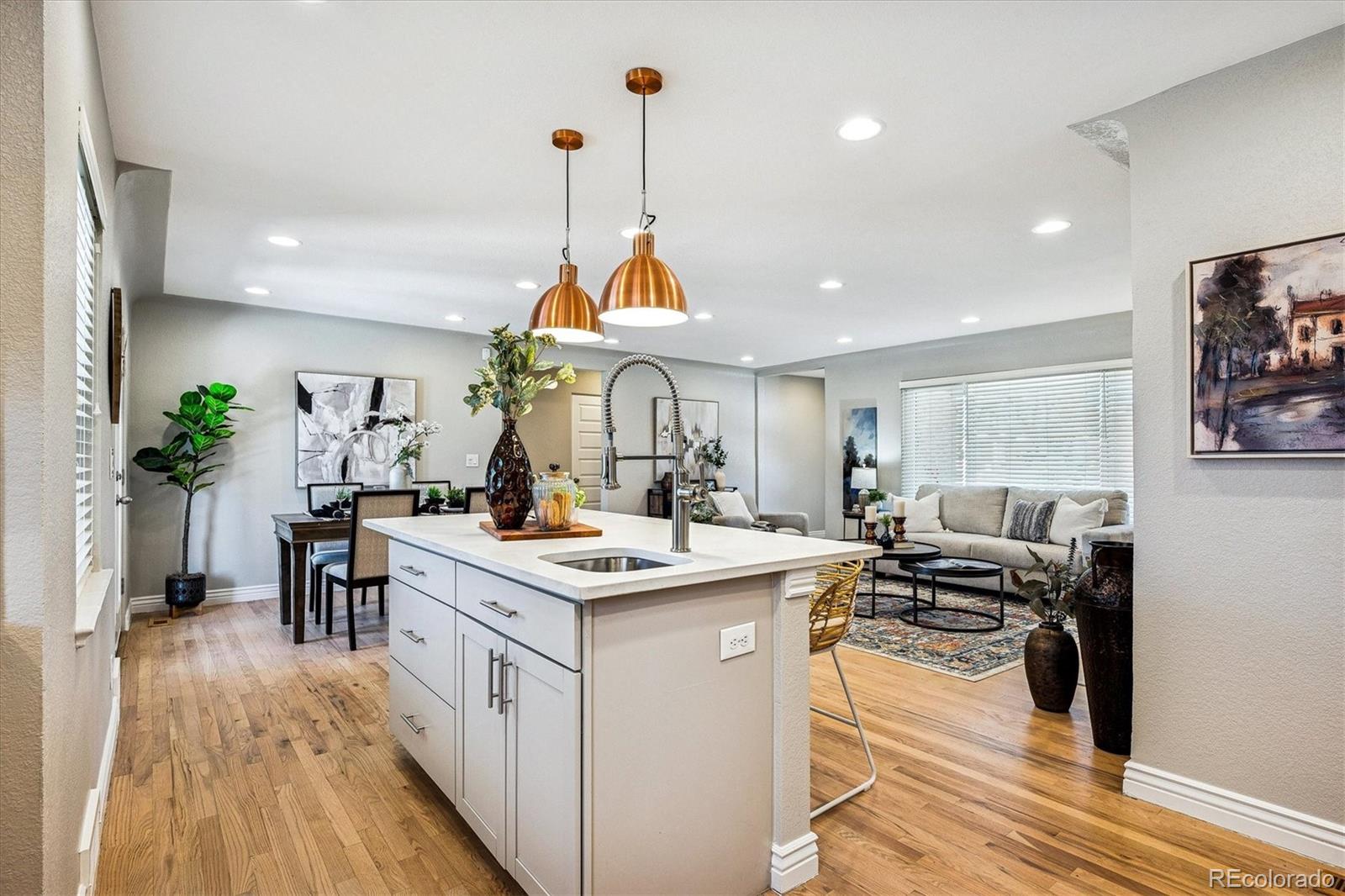 MLS Image #15 for 2865  hudson street,denver, Colorado