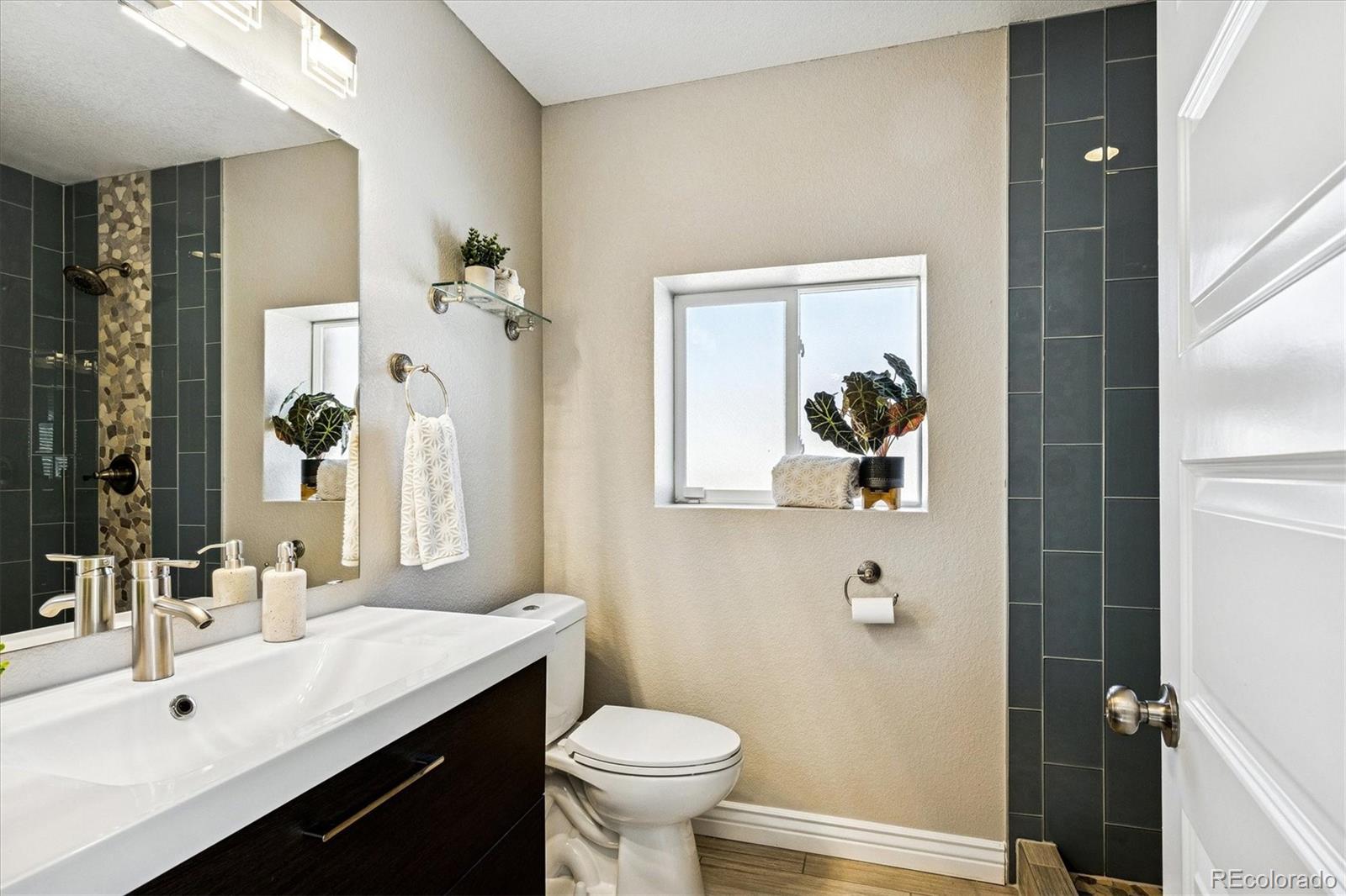 MLS Image #19 for 2865  hudson street,denver, Colorado
