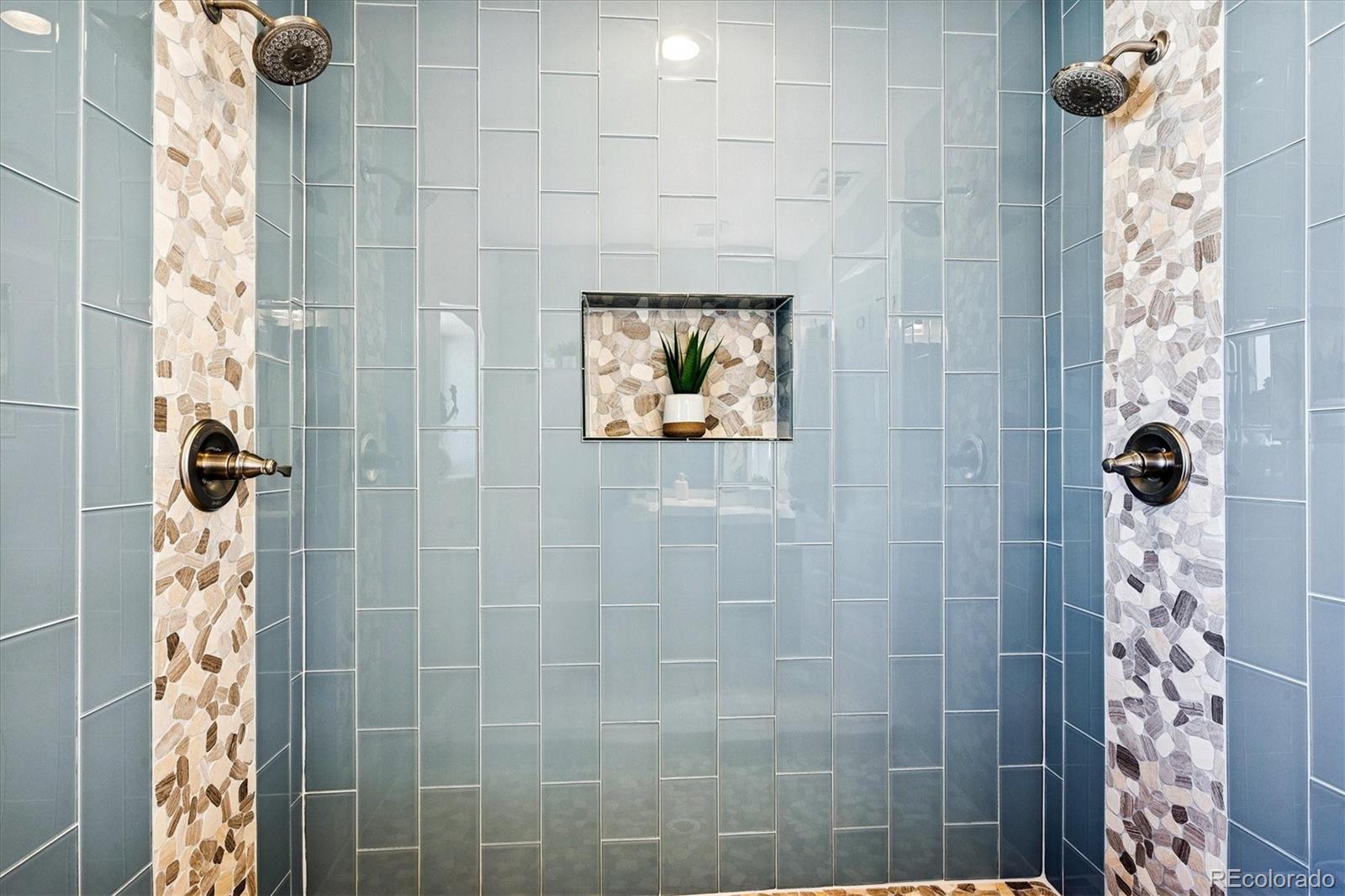 MLS Image #20 for 2865  hudson street,denver, Colorado