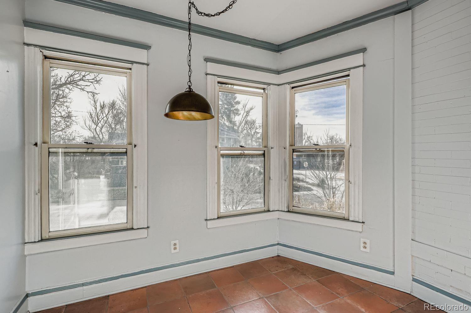MLS Image #10 for 1592 s ogden street,denver, Colorado