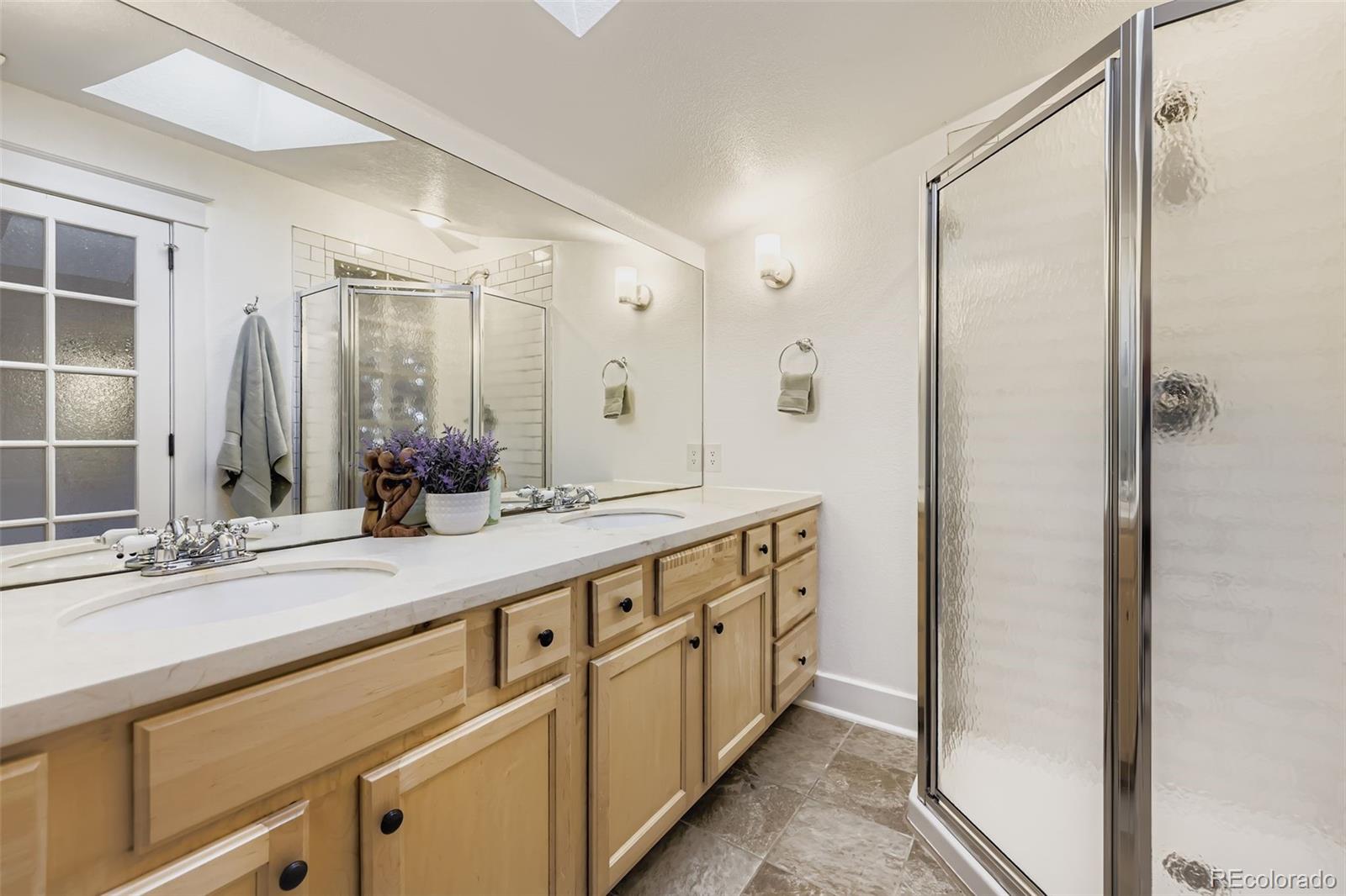 MLS Image #11 for 1230 n pennsylvania street,denver, Colorado