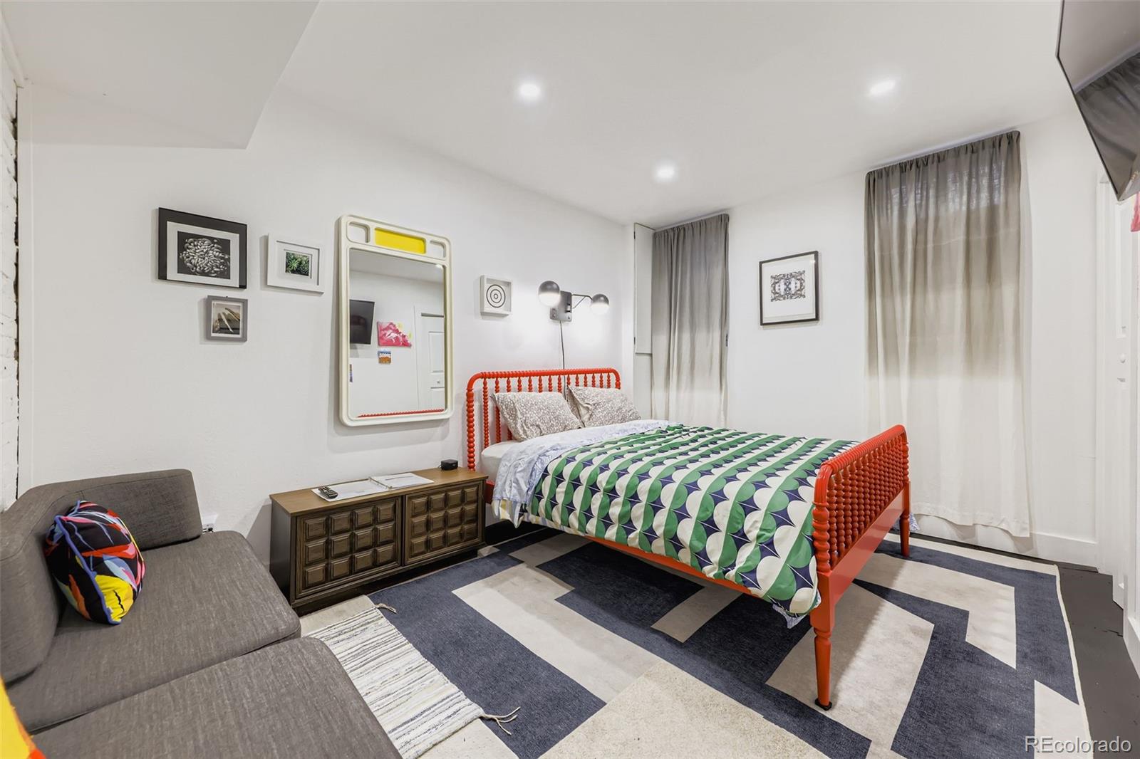 MLS Image #17 for 1230 n pennsylvania street,denver, Colorado