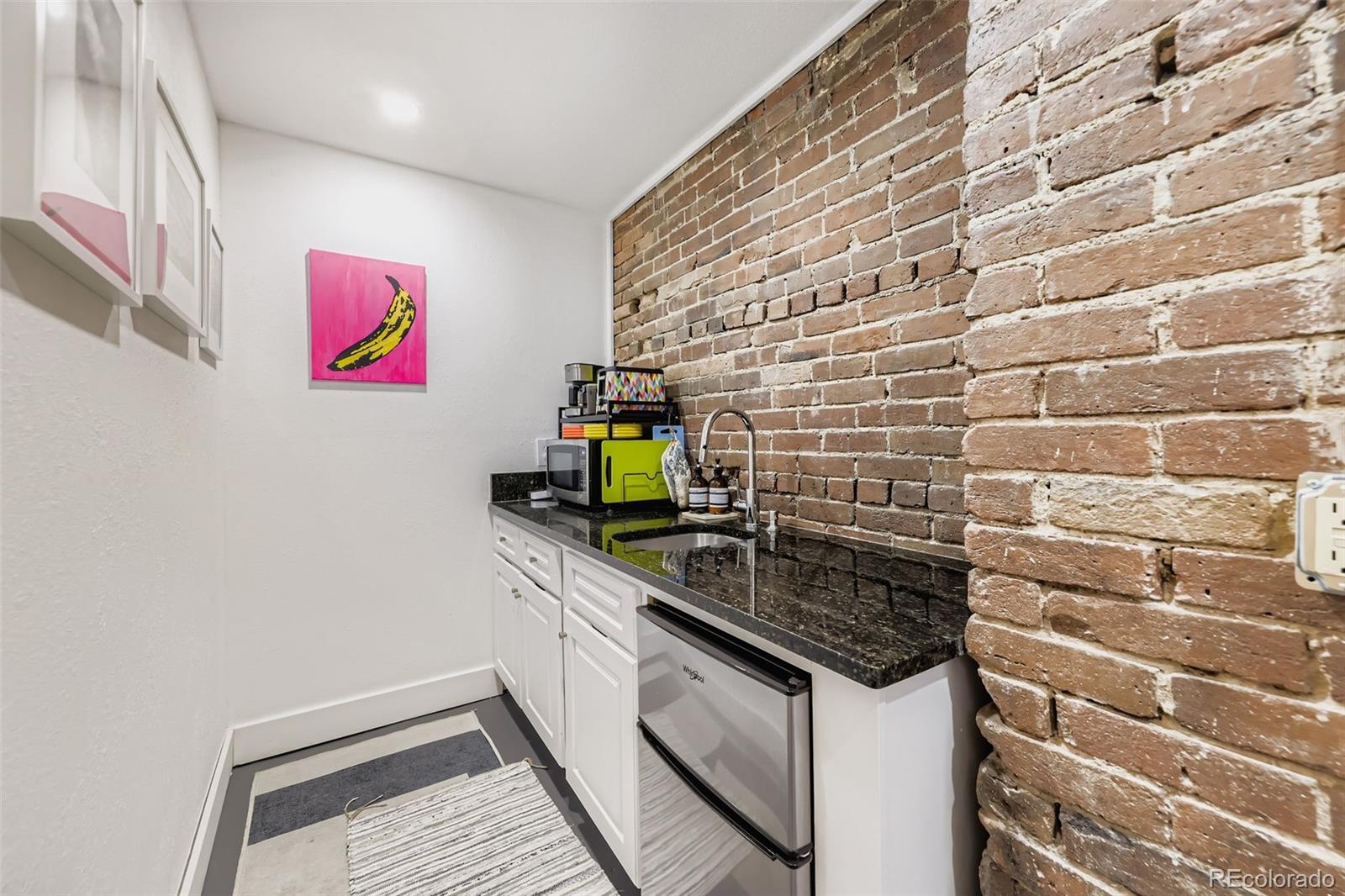 MLS Image #19 for 1230 n pennsylvania street,denver, Colorado