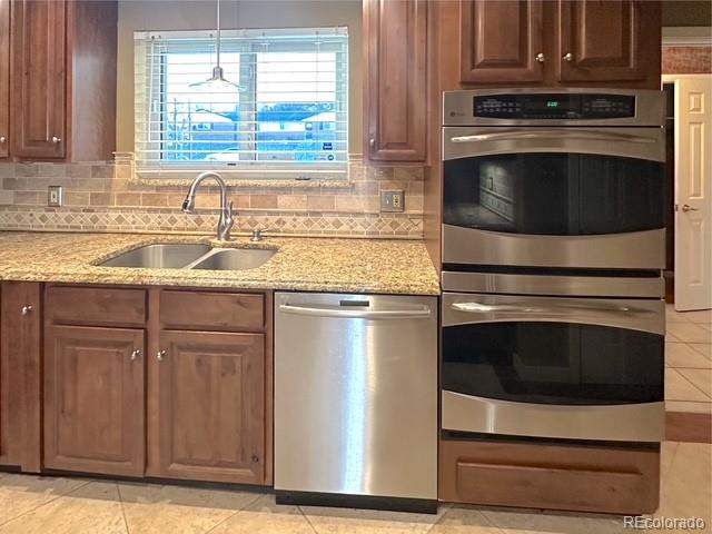 MLS Image #13 for 2331 s holly place,denver, Colorado