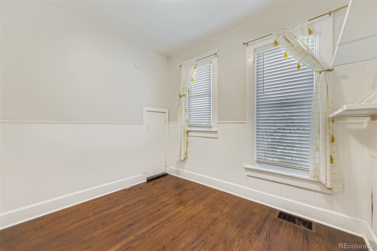 MLS Image #18 for 857 s grant street,denver, Colorado