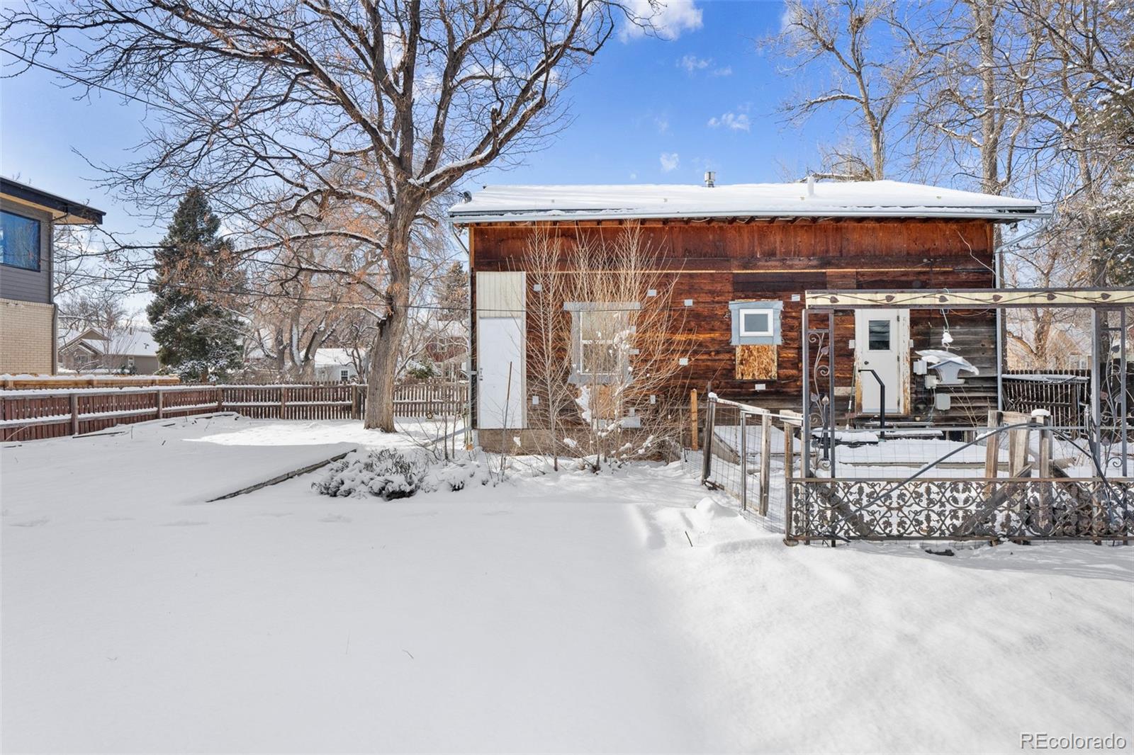 MLS Image #9 for 2432 s saint paul street,denver, Colorado