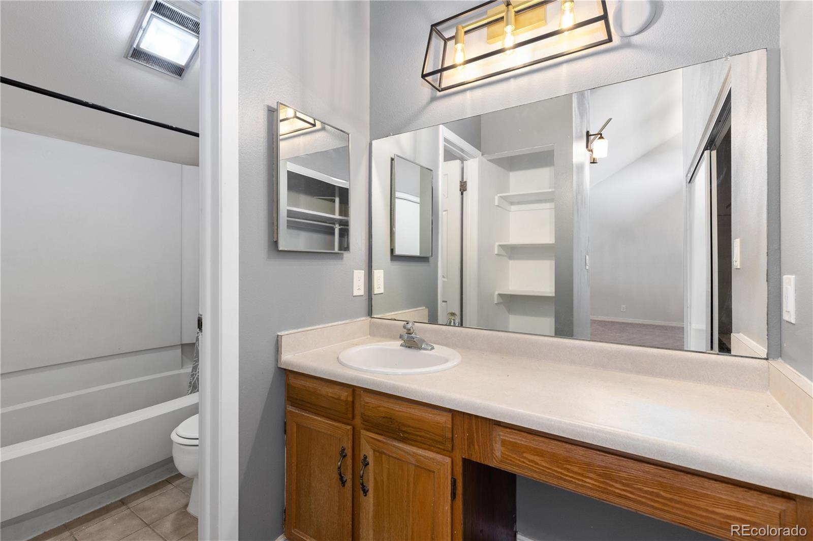 MLS Image #15 for 301 w lehow avenue 11,englewood, Colorado