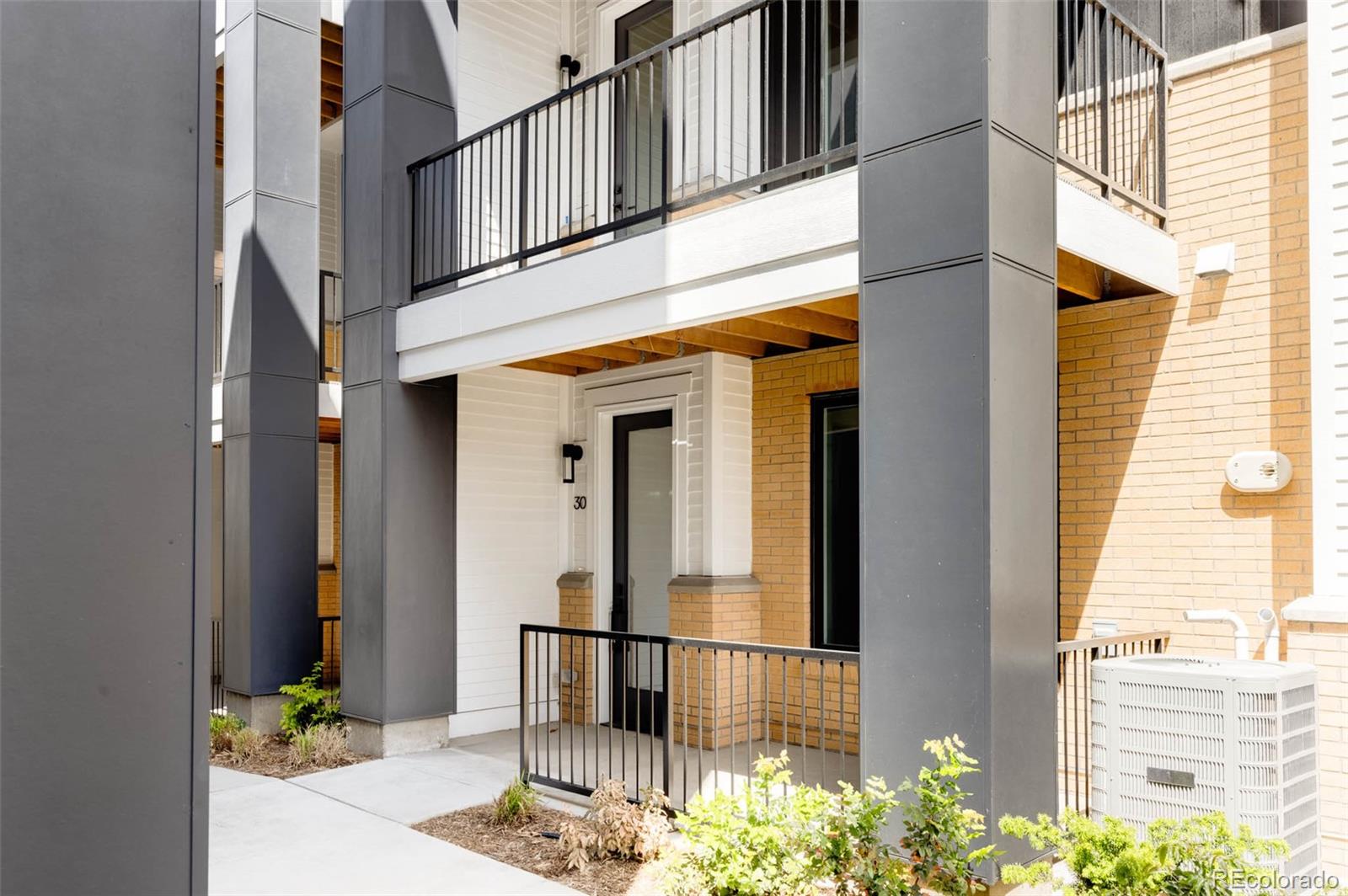 MLS Image #2 for 8260 e 36th avenue 31,denver, Colorado