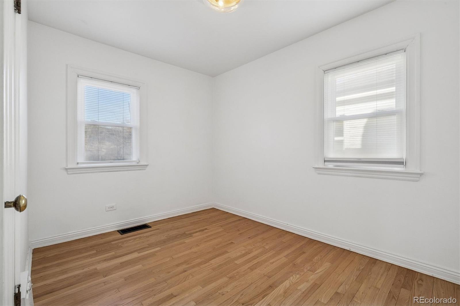 MLS Image #23 for 1705 s downing street,denver, Colorado