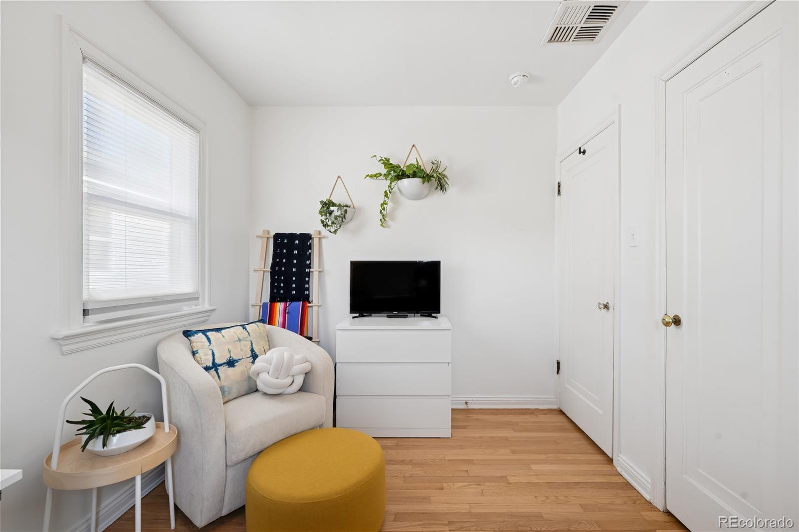 MLS Image #24 for 1705 s downing street,denver, Colorado