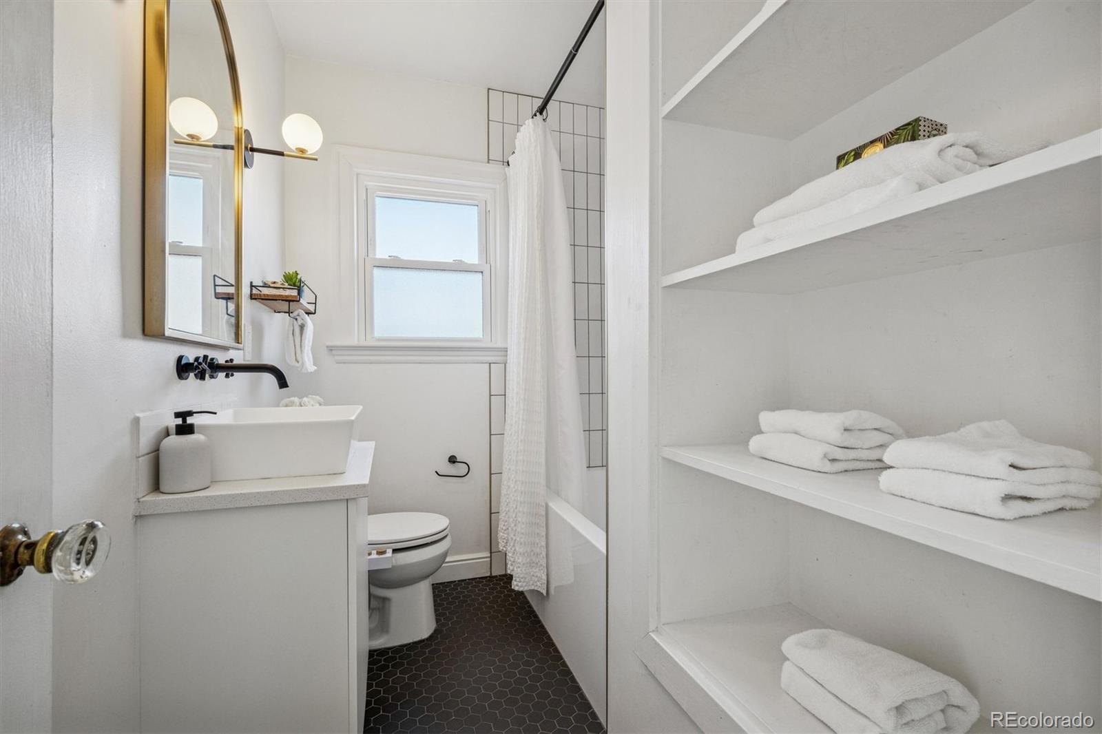 MLS Image #26 for 1705 s downing street,denver, Colorado