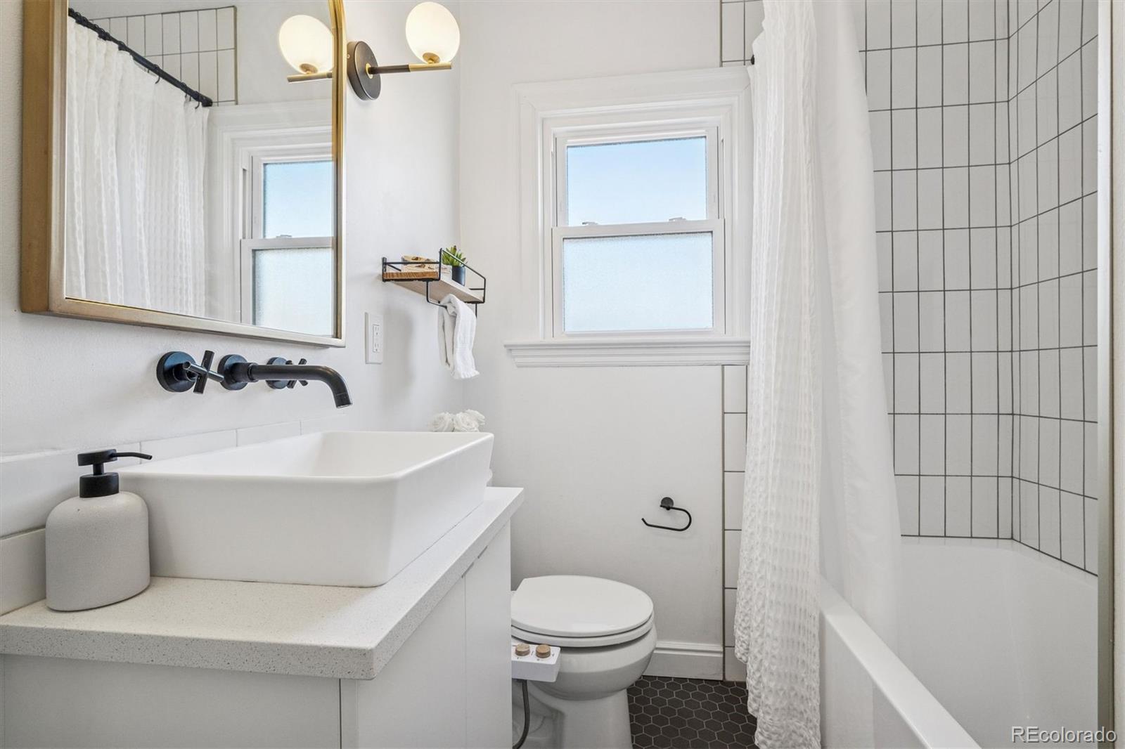 MLS Image #27 for 1705 s downing street,denver, Colorado