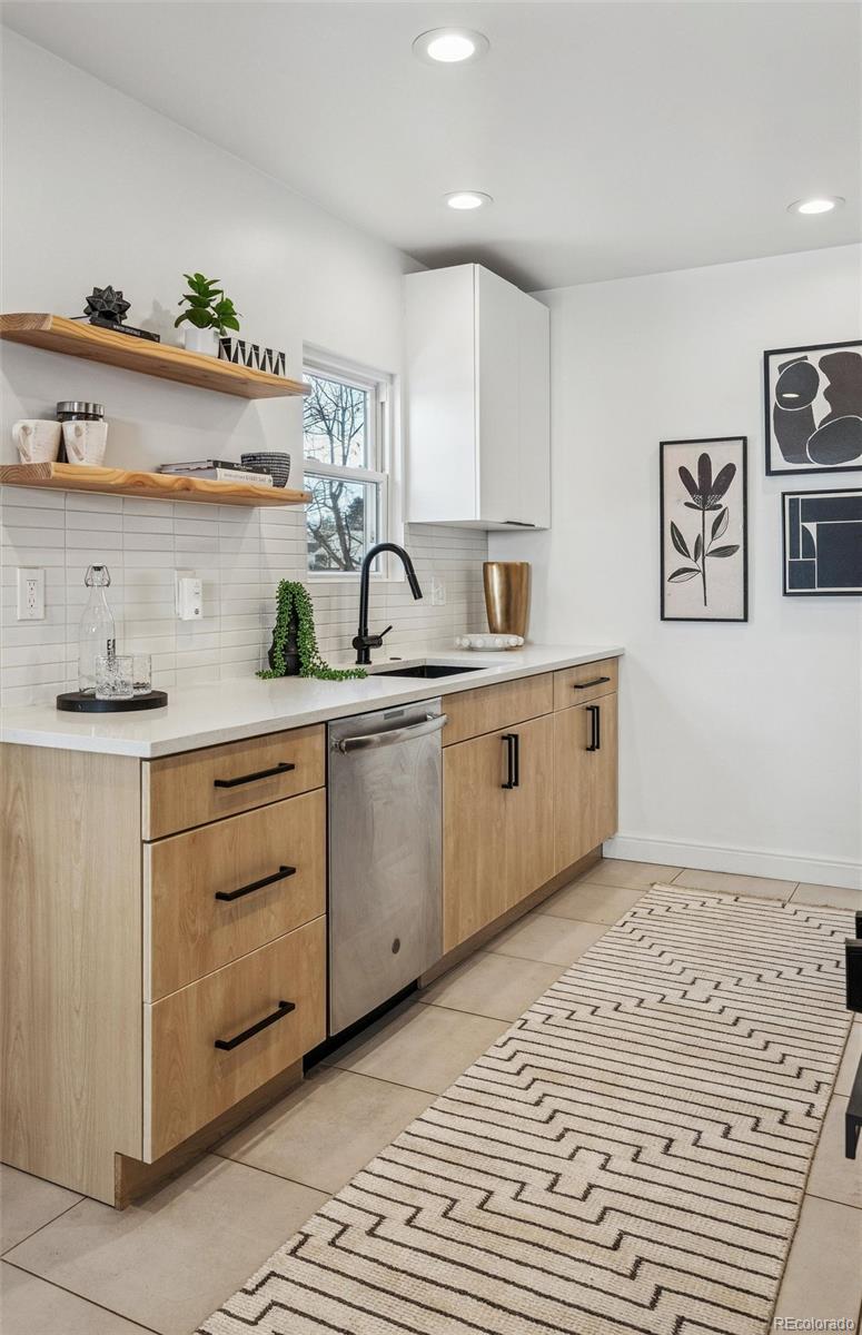 MLS Image #7 for 1705 s downing street,denver, Colorado