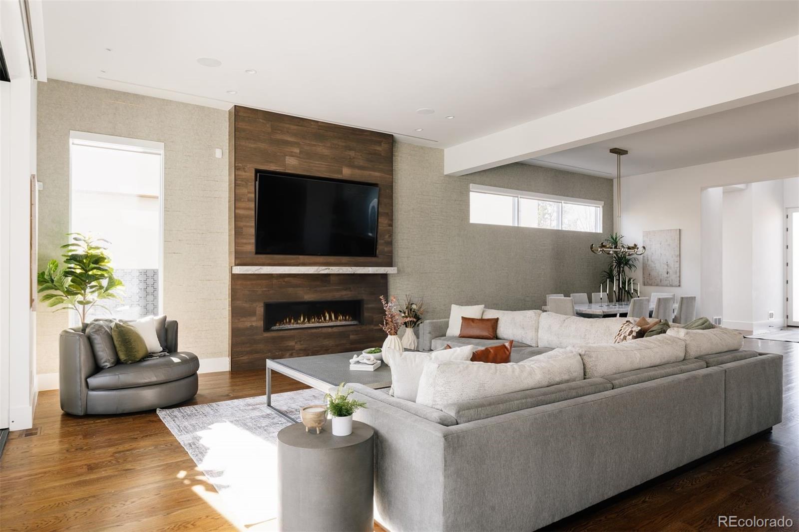 MLS Image #2 for 164 s fairfax street,denver, Colorado