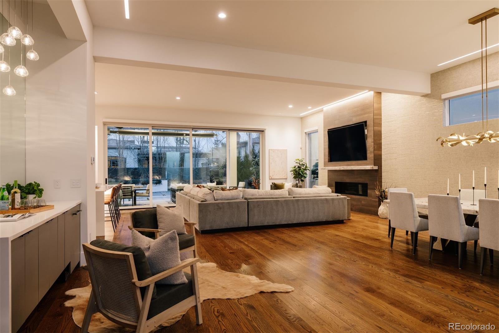 MLS Image #8 for 164 s fairfax street,denver, Colorado