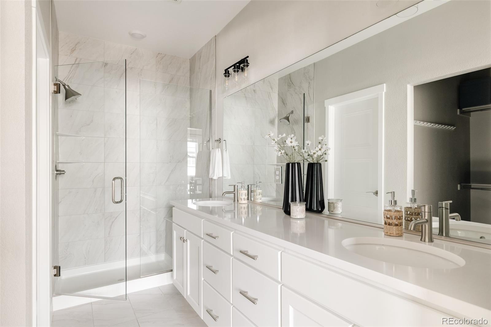 MLS Image #21 for 10098 e 62nd avenue ,denver, Colorado
