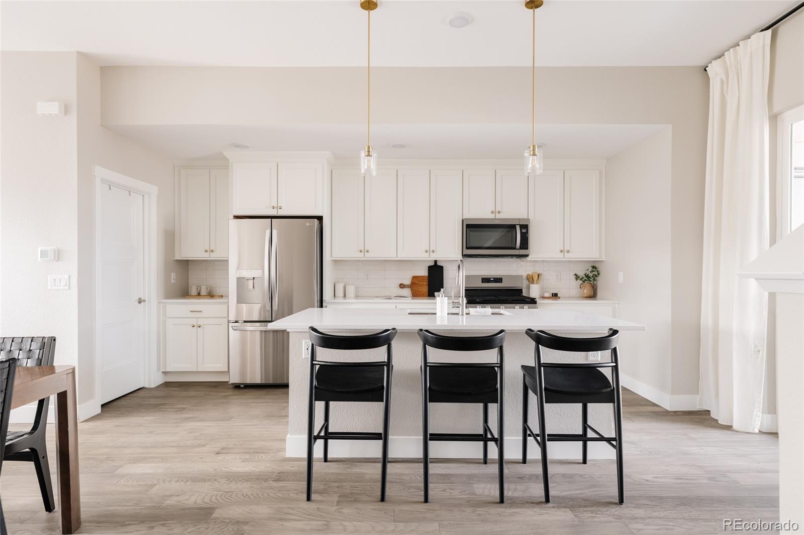 MLS Image #6 for 10098 e 62nd avenue ,denver, Colorado