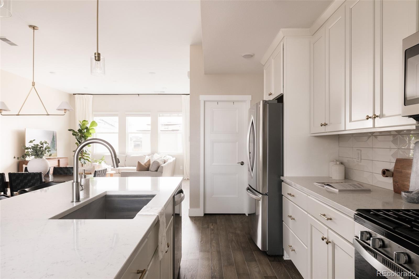 MLS Image #8 for 10098 e 62nd avenue ,denver, Colorado