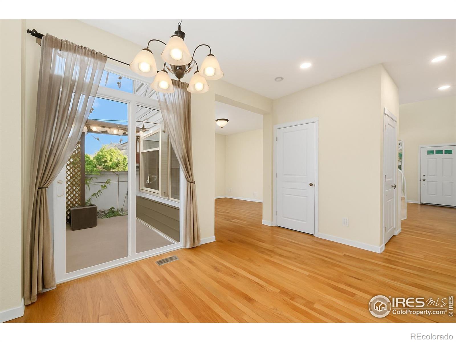 MLS Image #14 for 2726  county fair lane,fort collins, Colorado