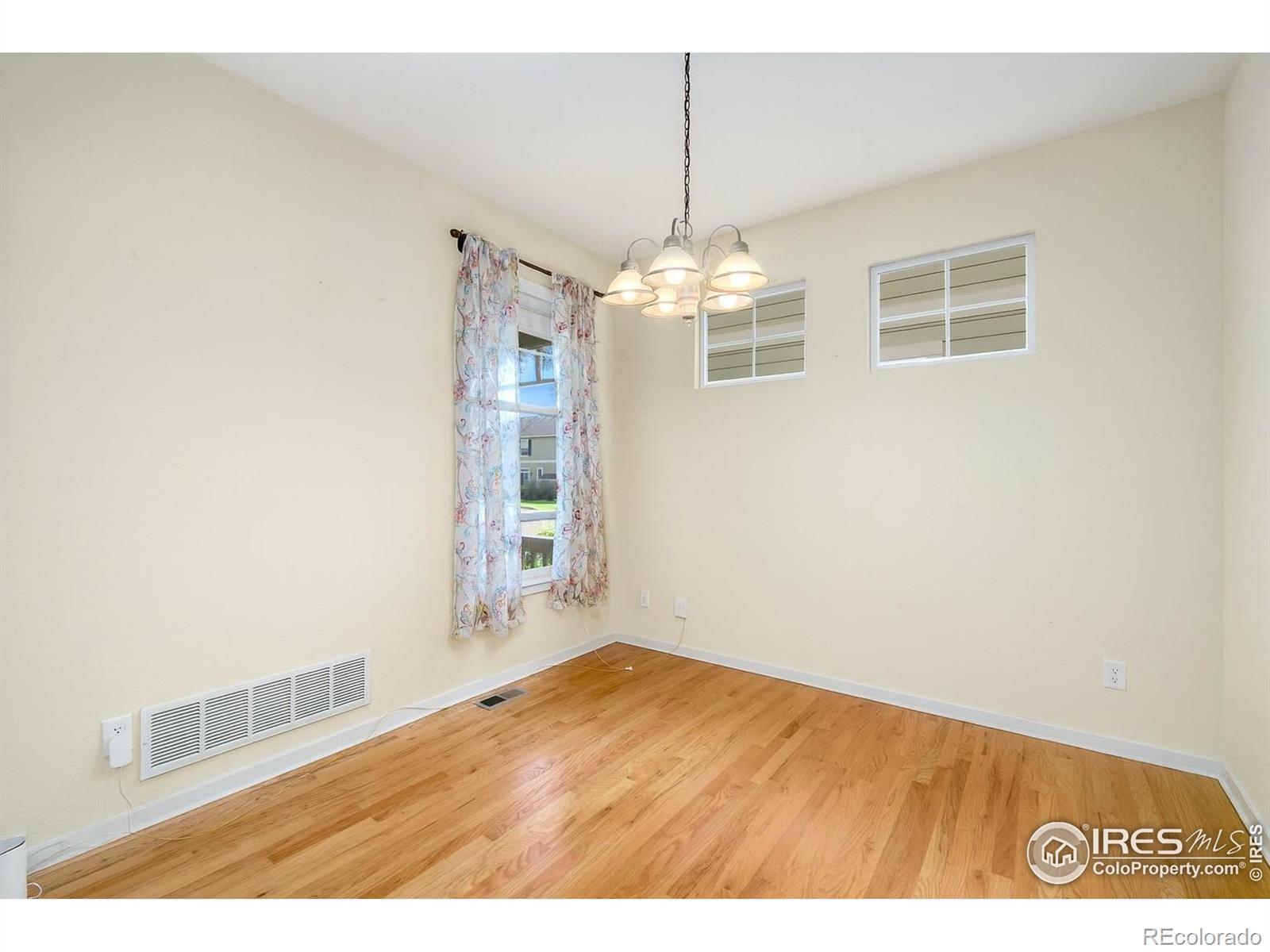 MLS Image #7 for 2726  county fair lane,fort collins, Colorado