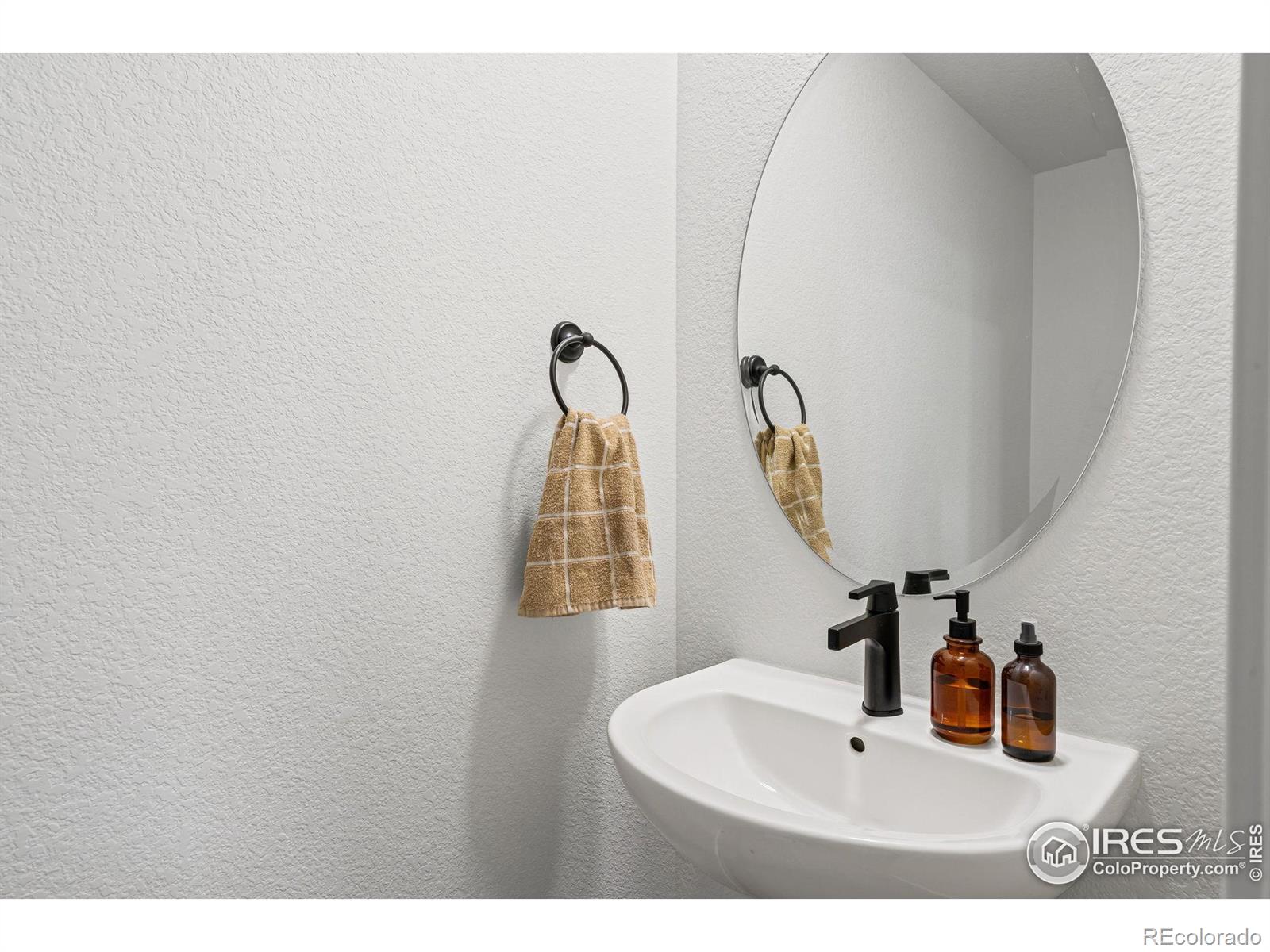 MLS Image #11 for 5082  brule drive,timnath, Colorado