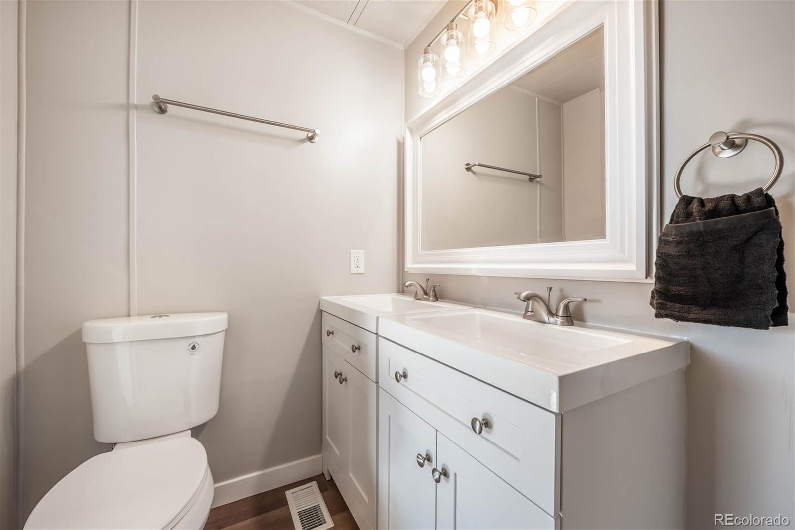 MLS Image #10 for 2415  alia court,pueblo, Colorado