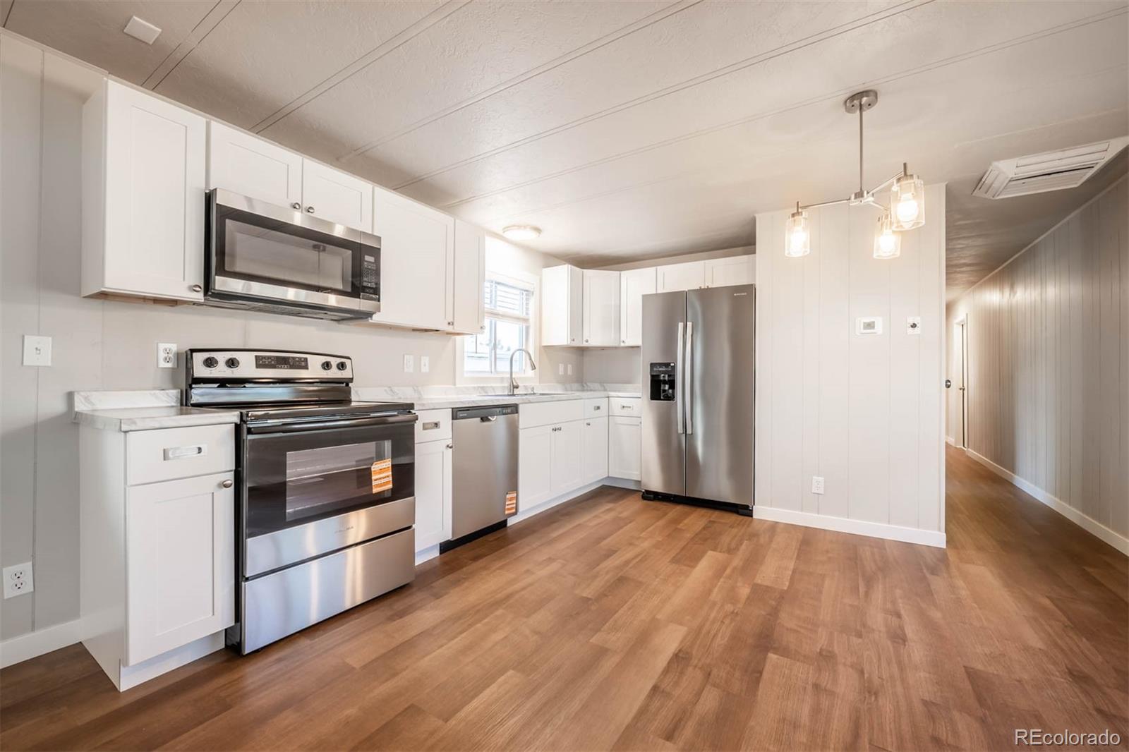 MLS Image #4 for 2415  alia court,pueblo, Colorado