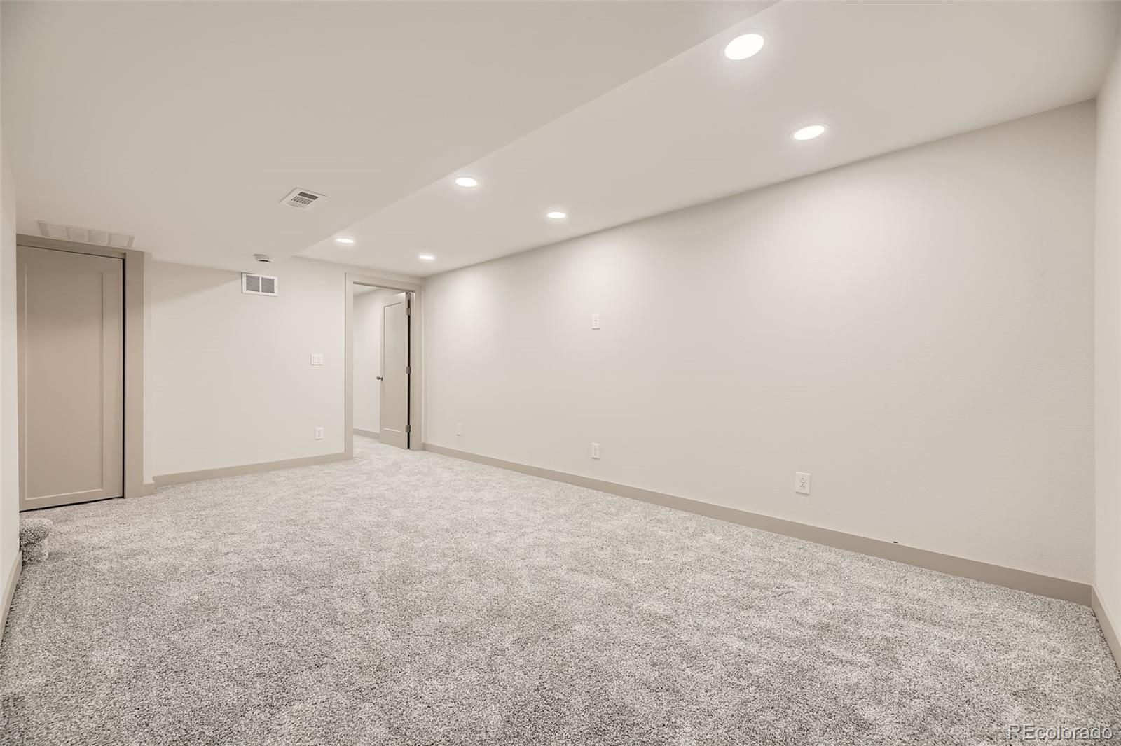 MLS Image #19 for 1175 s honey way,denver, Colorado