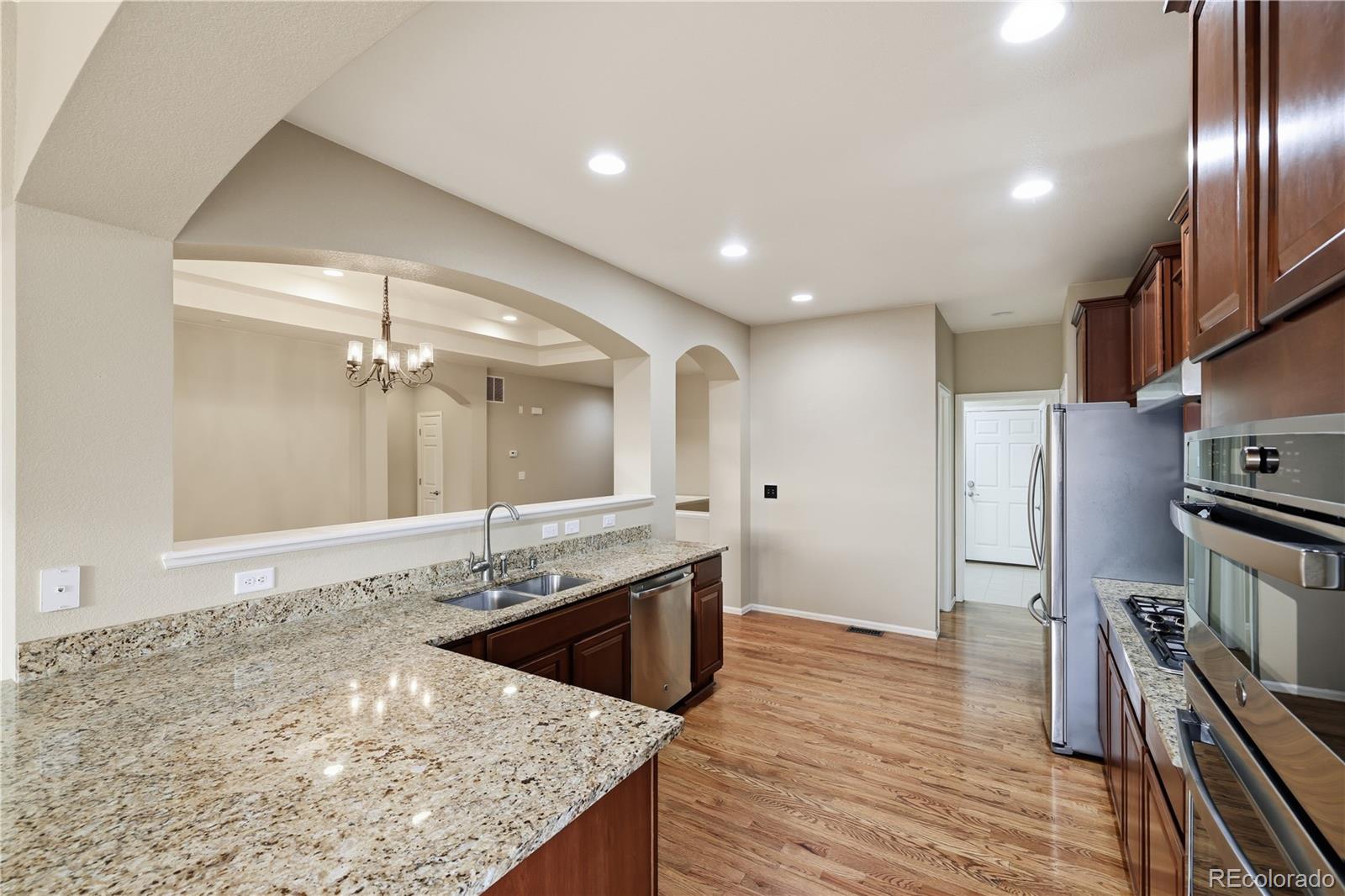 MLS Image #11 for 3932  desert ridge circle,castle rock, Colorado