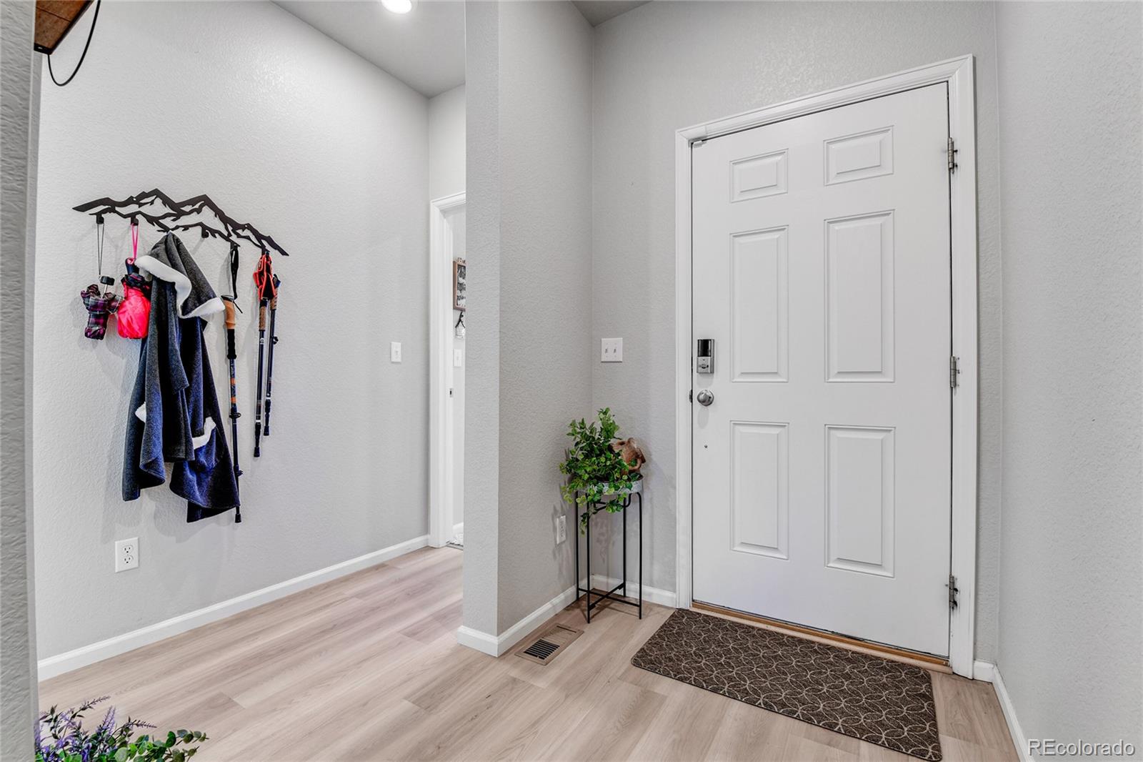 MLS Image #17 for 9230  sedalia street,commerce city, Colorado